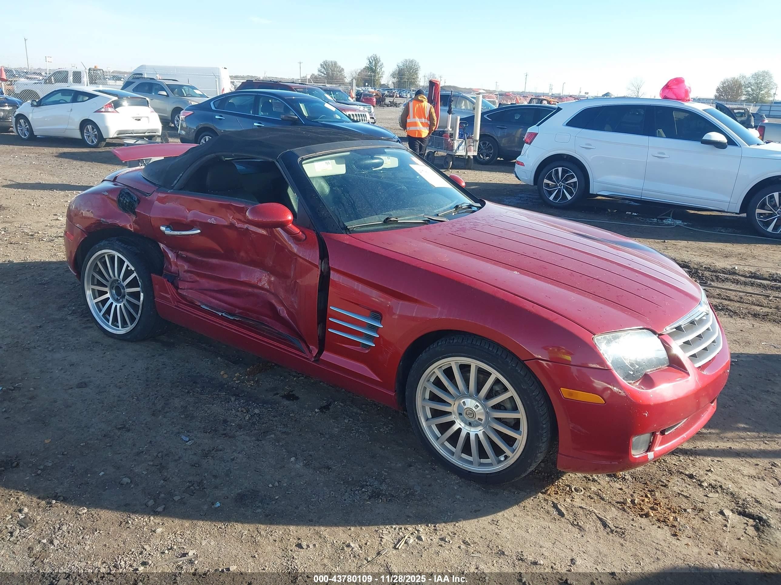 2007 Chrysler Crossfire, VIN 1C3LN55L57X073319 — Бок