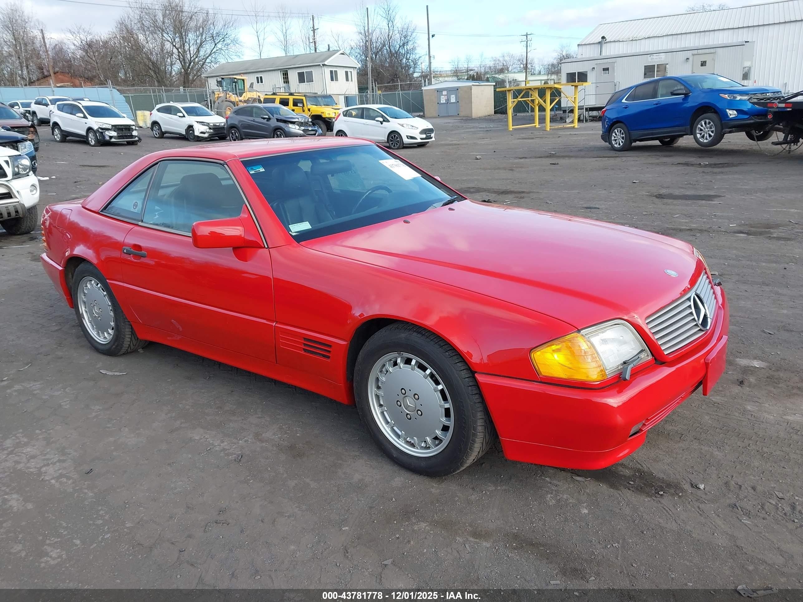 1990 Mercedes-Benz 300, VIN WDBFA61E1LF013554 — Normal wear
