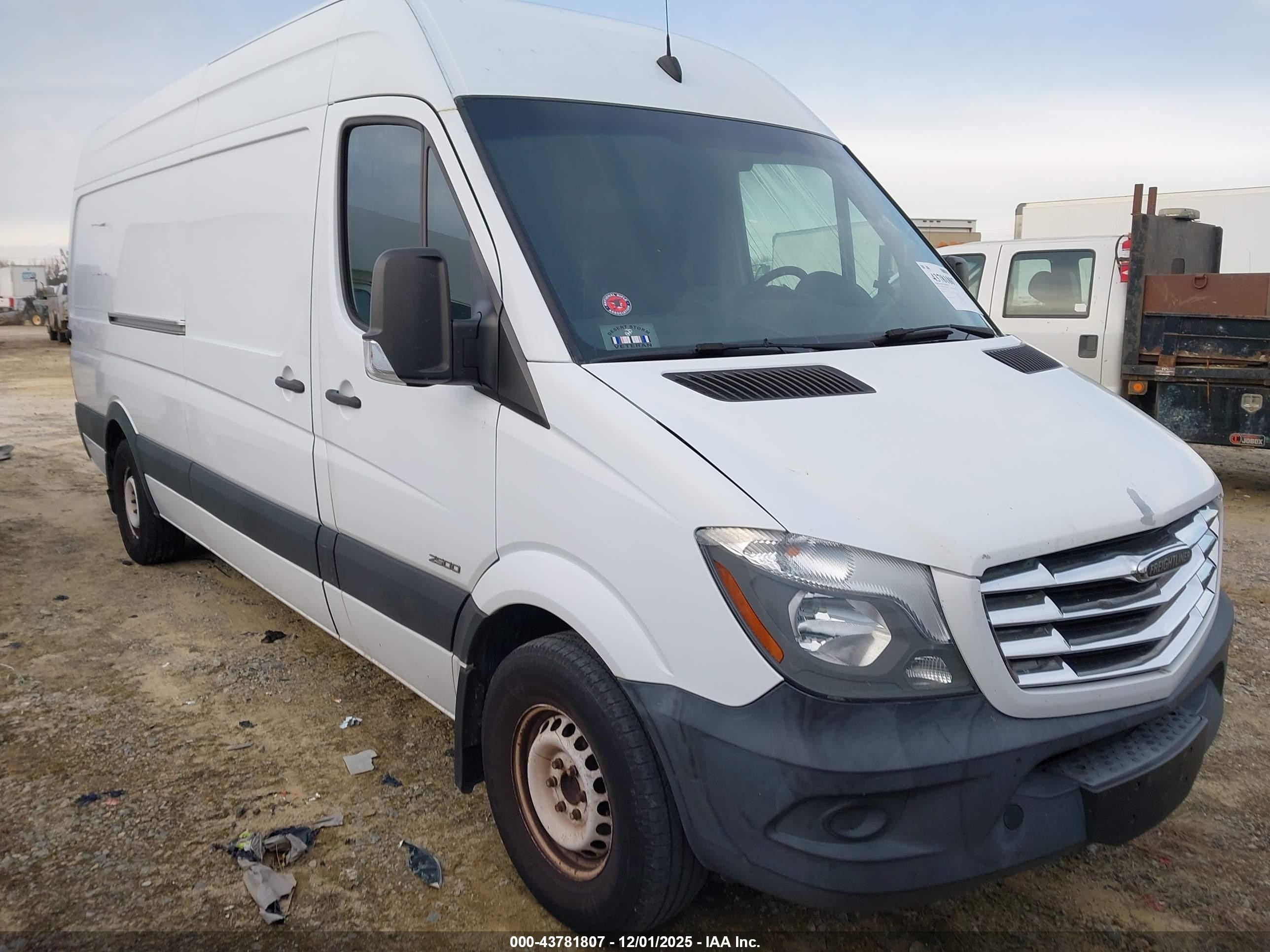 2015 Freightliner Sprinter, VIN WDYPE8DC1FP127329 — Burn