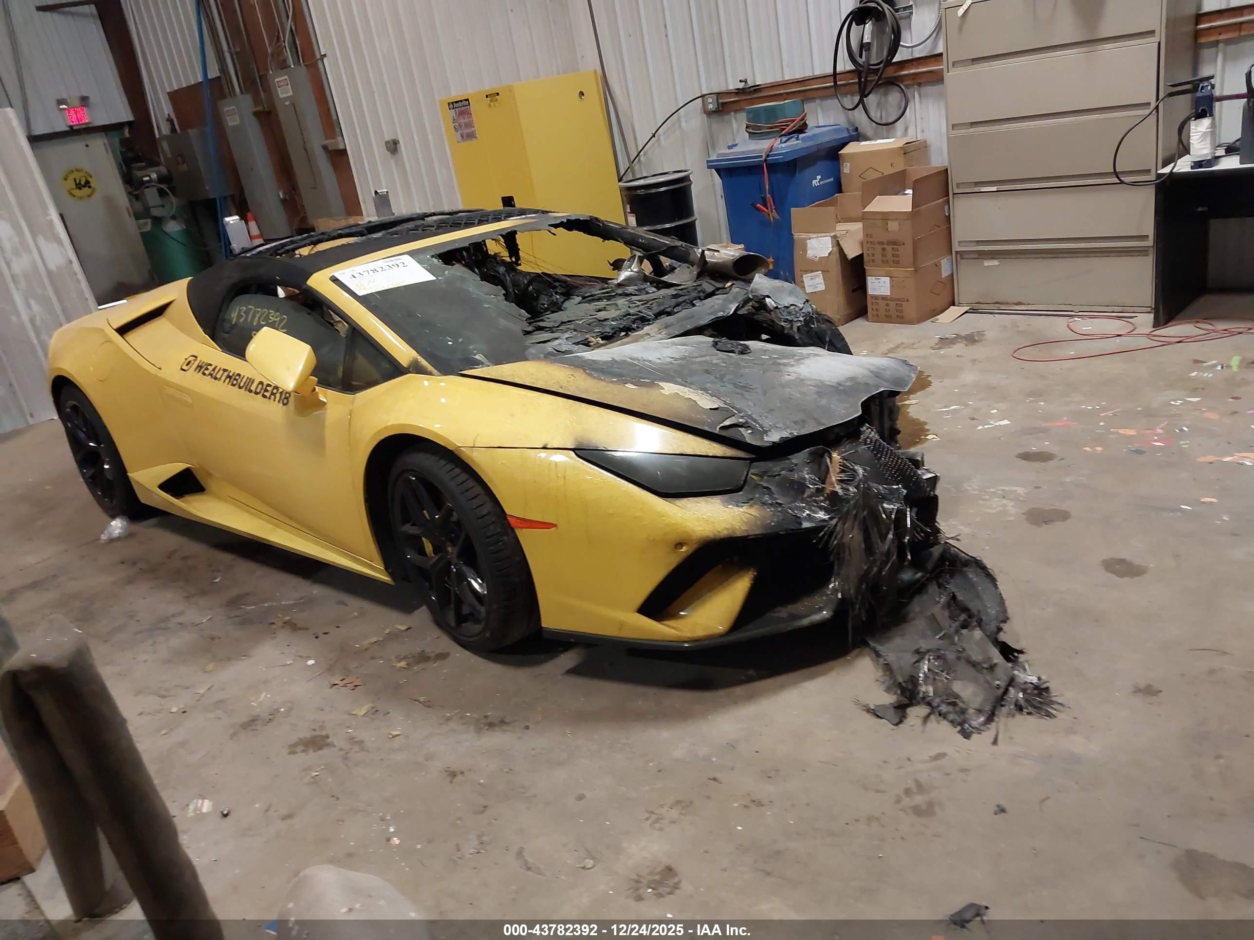 2019 Lamborghini Huracan, VIN ZHWUR2ZF2KLA12155 — Interior fire