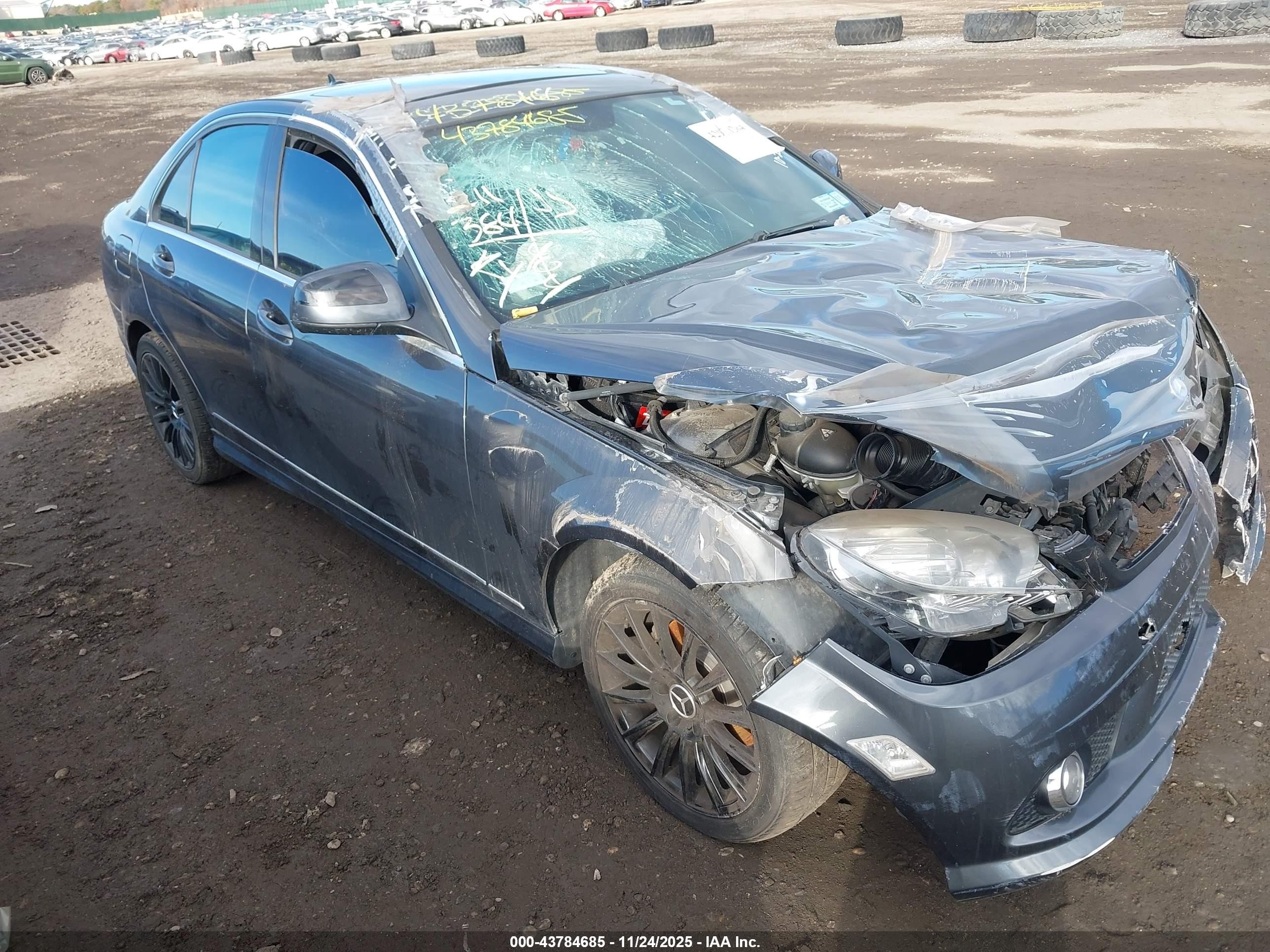 2009 Mercedes-Benz C 300 Sport, VIN WDDGF81X19F198496 — All over