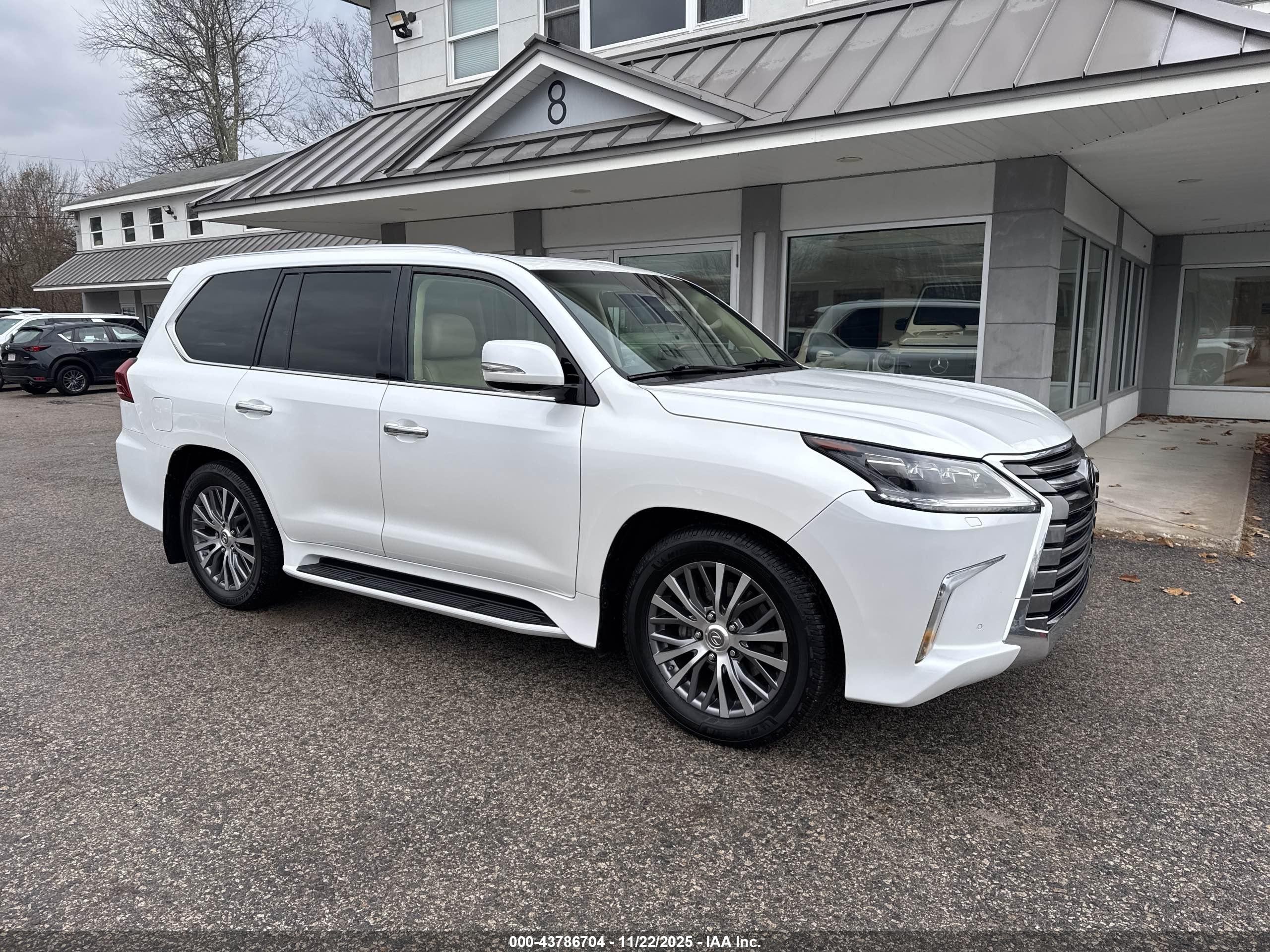 2019 Lexus LX 570, VIN JTJHY7AX4K4293975 — Обычный износ