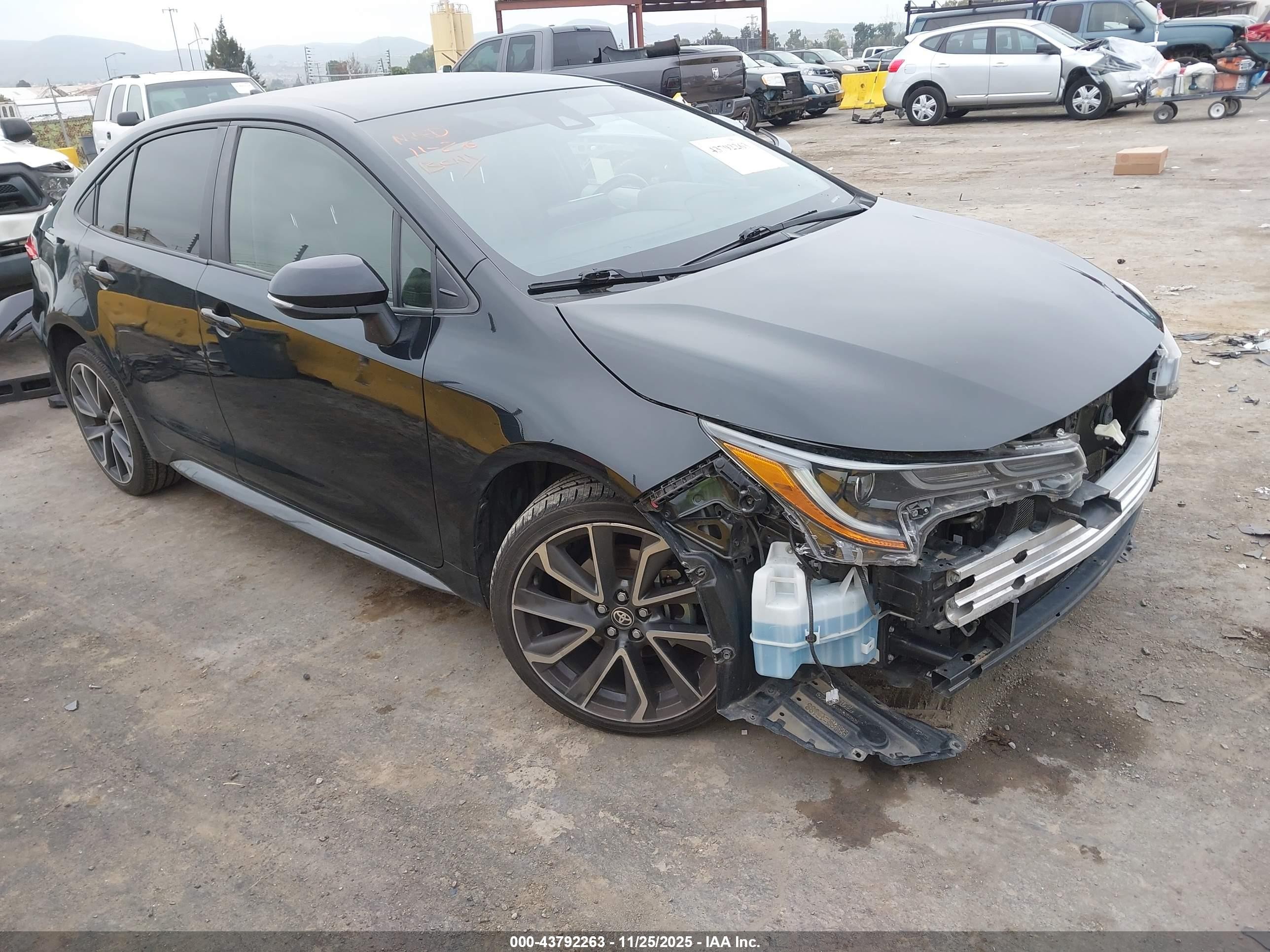 2022 Toyota Corolla SE, VIN JTDS4MCE4NJ091027 — Front end