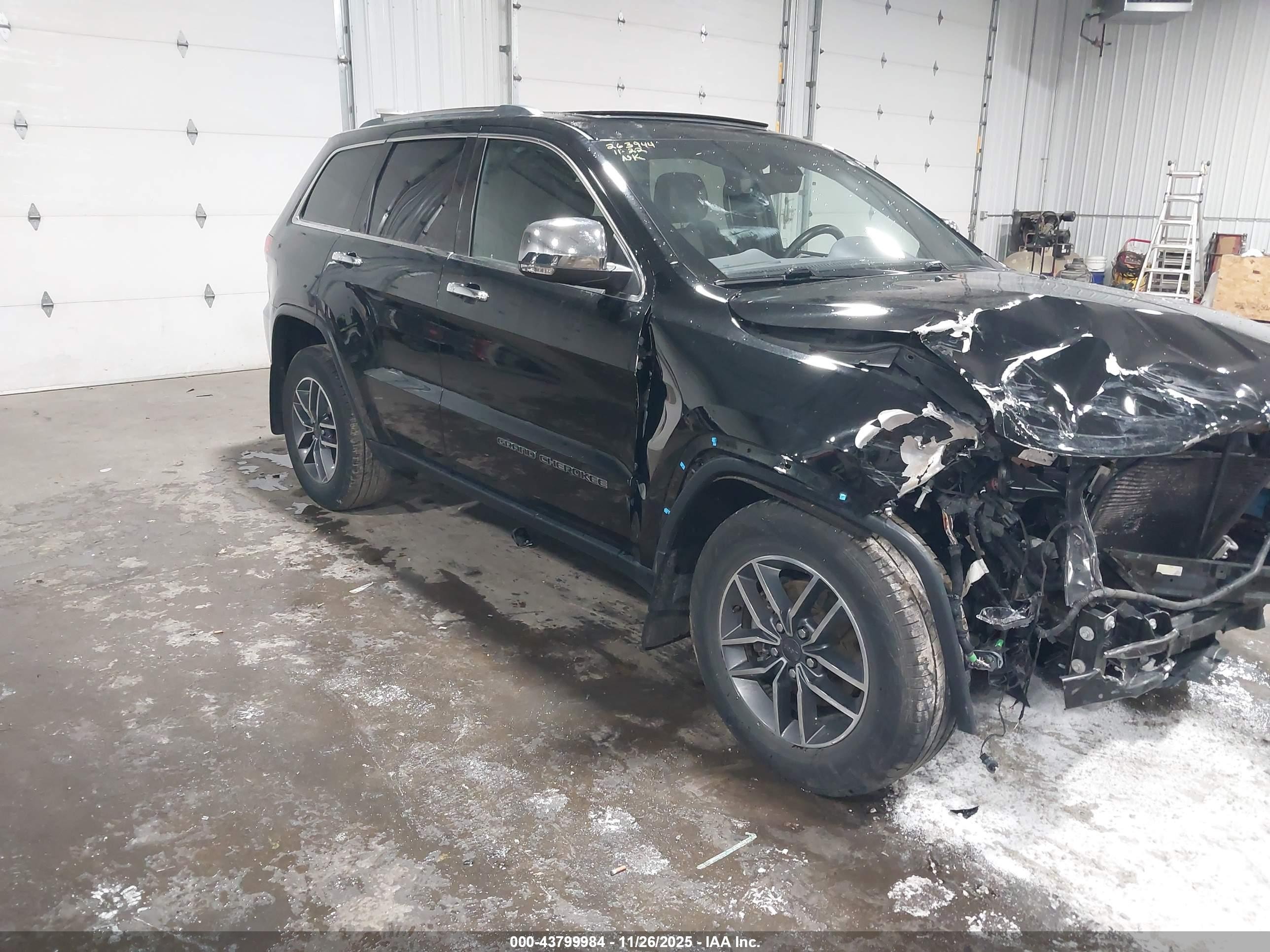2019 Jeep Grand Cherokee Limited, VIN 1C4RJFBG2KC810894 — Front end