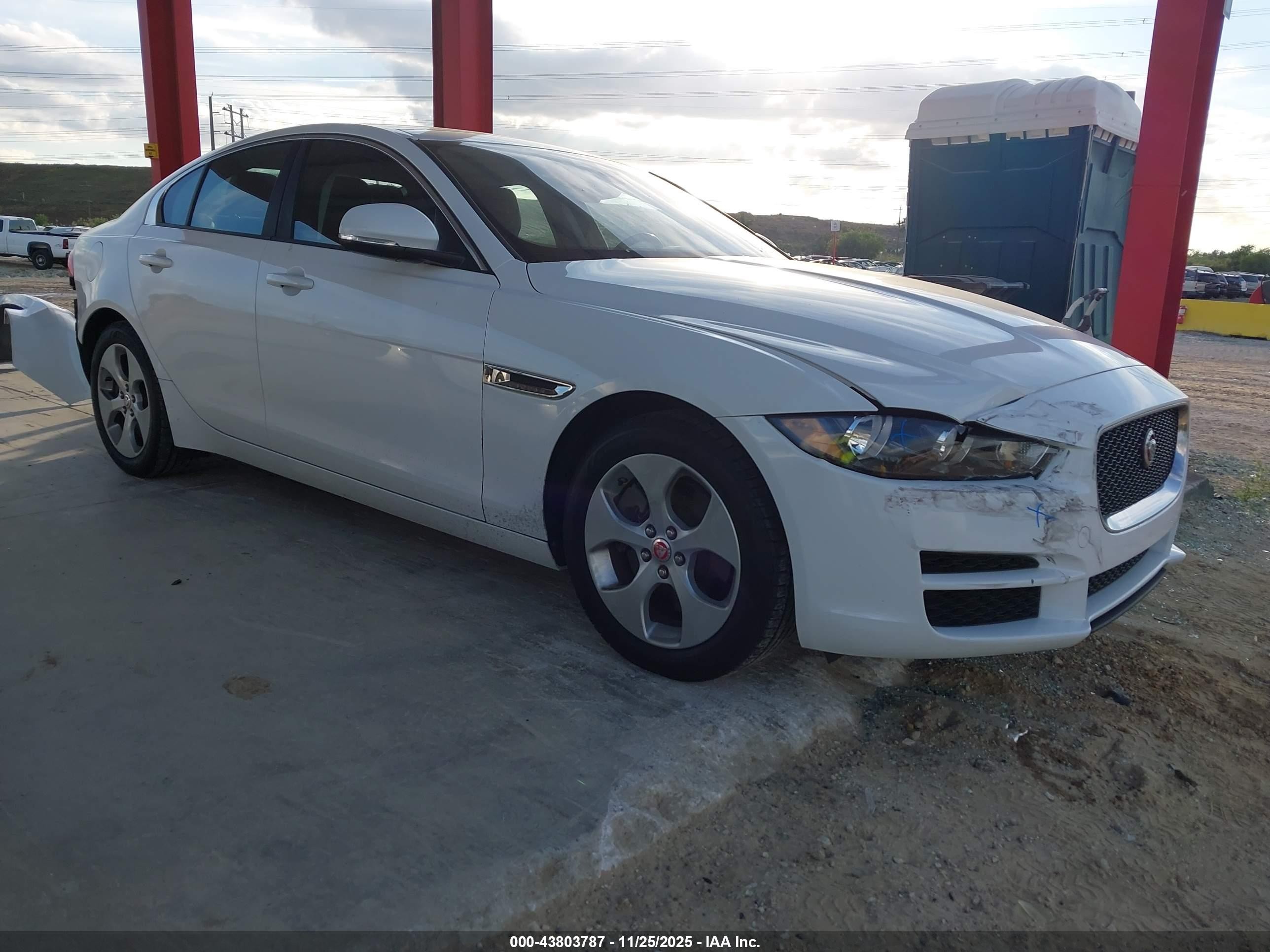 2018 Jaguar XE 25t, VIN SAJAR4FX5JCP37430 — Rear end