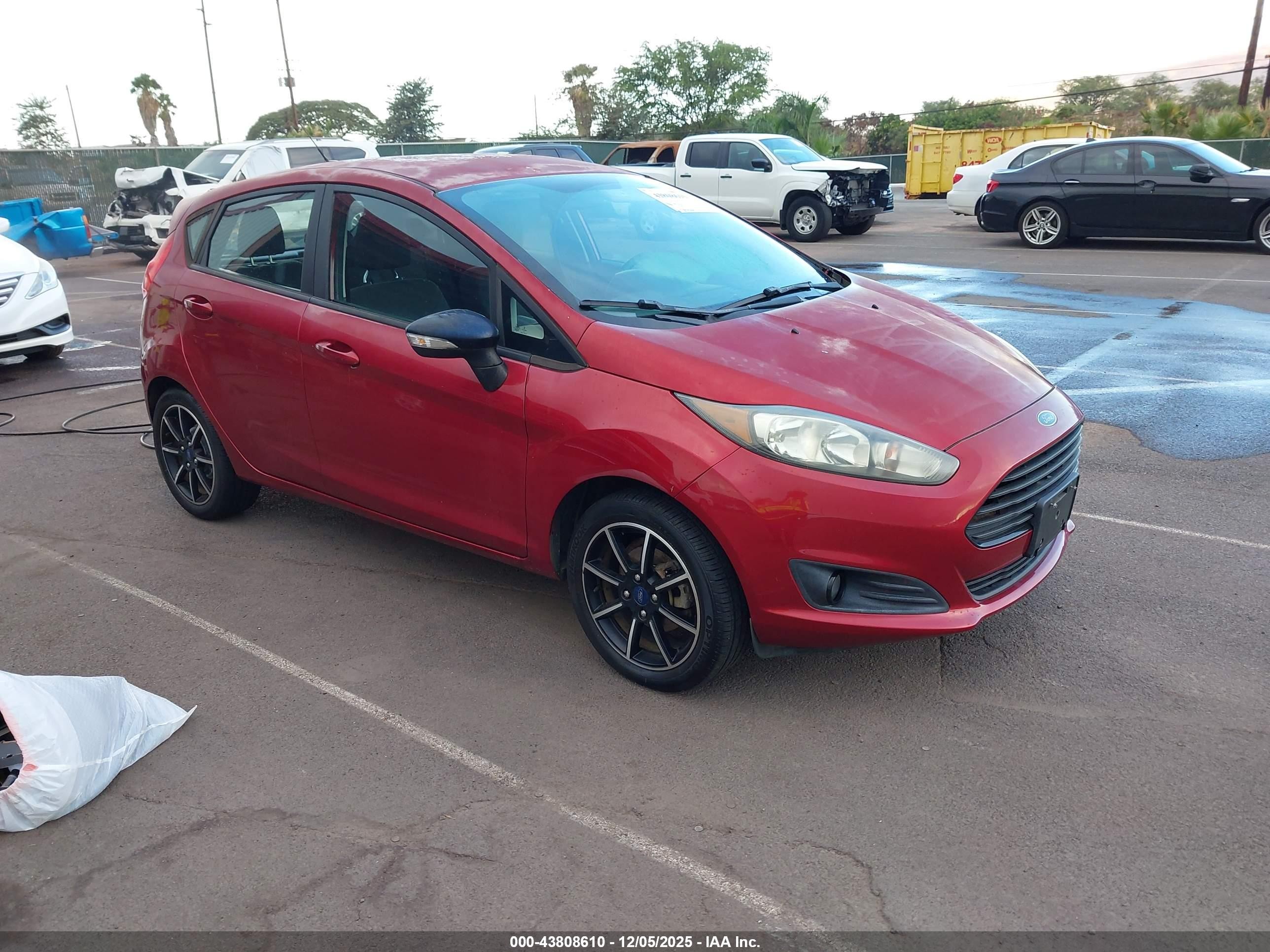 2016 Ford Fiesta SE, VIN 3FADP4EJ5GM143660 — Rear end