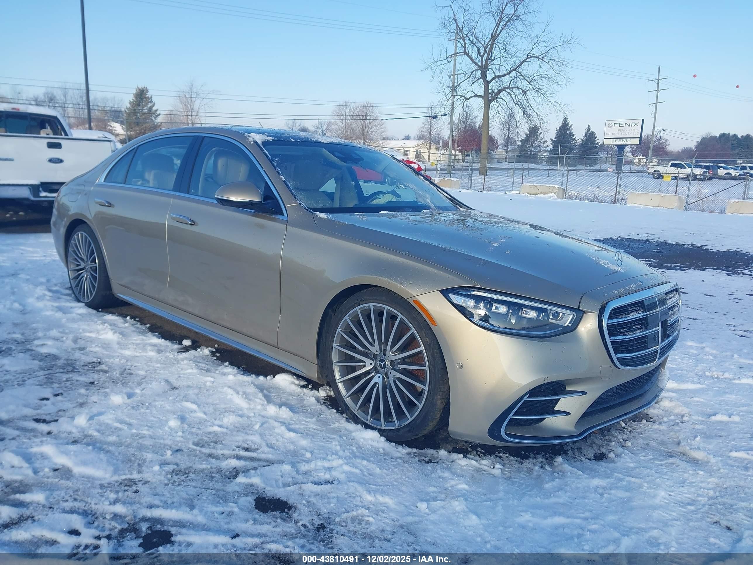 2023 Mercedes-Benz S 500, VIN W1K6G6DB1PA179843 — Front end