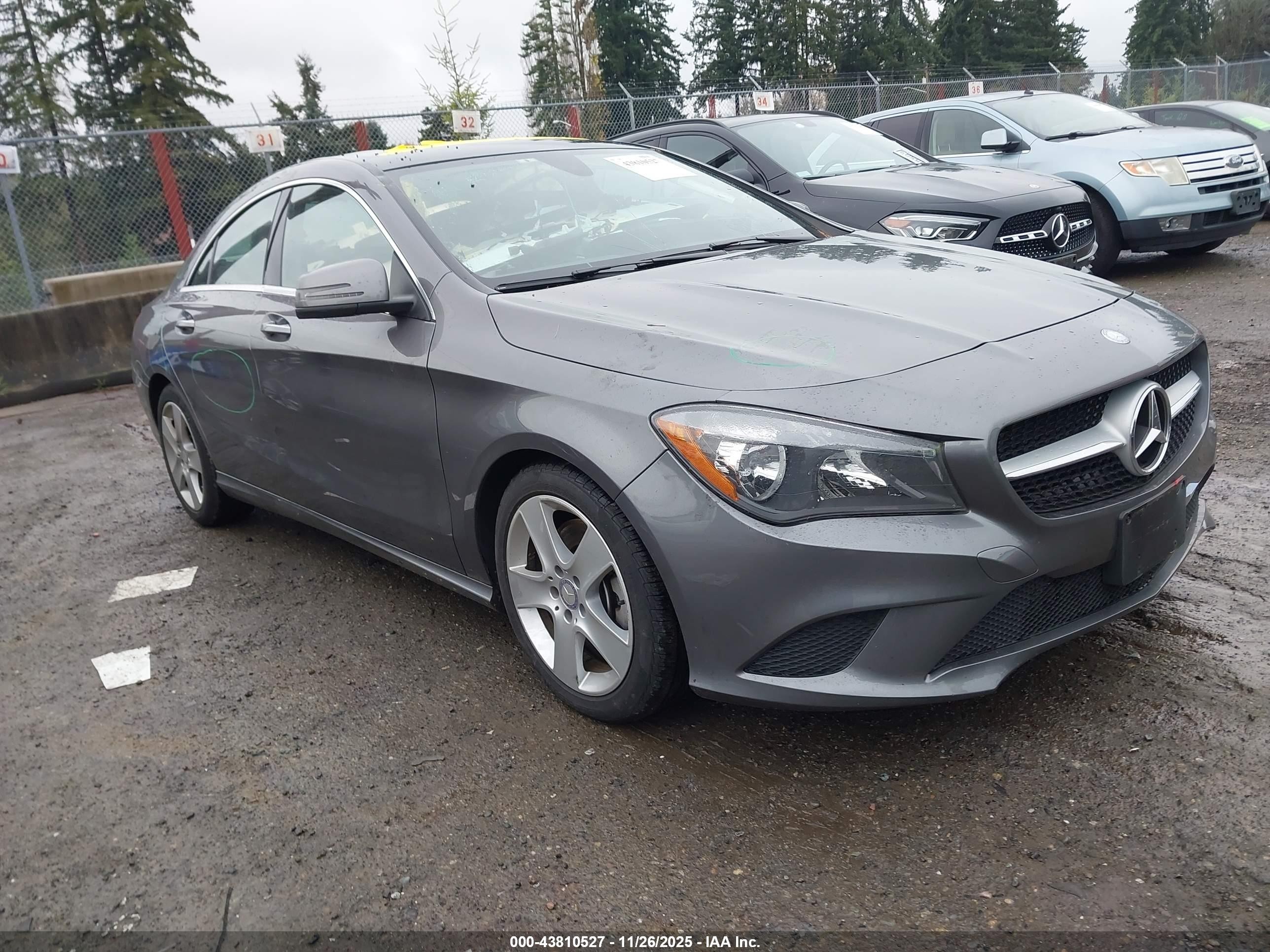 2015 Mercedes-Benz CLA 250, VIN WDDSJ4EB1FN201530 — Roof