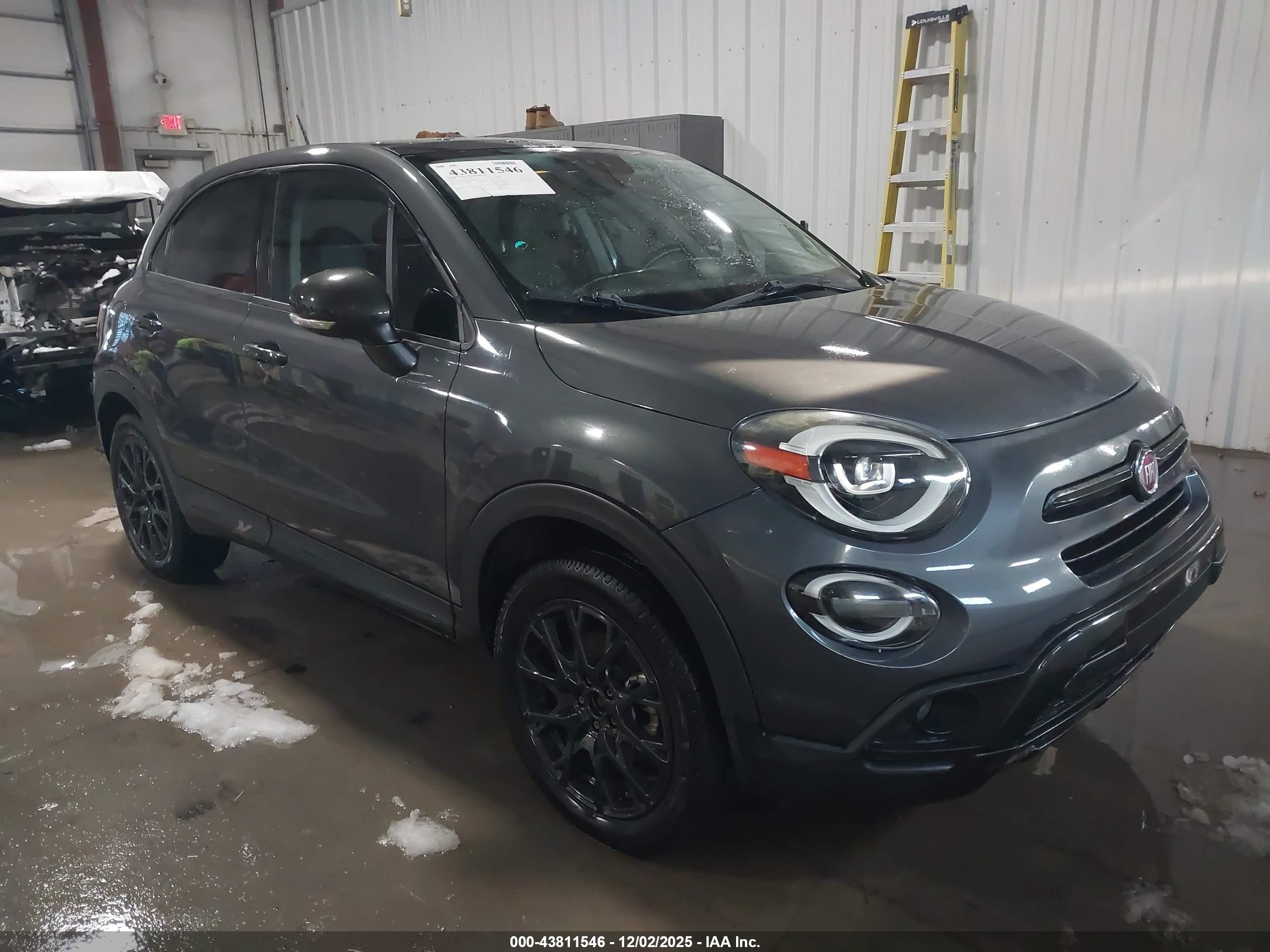 2019 FIAT 500X Urbana Edition, VIN ZFBNFYB13KP828632 — Side