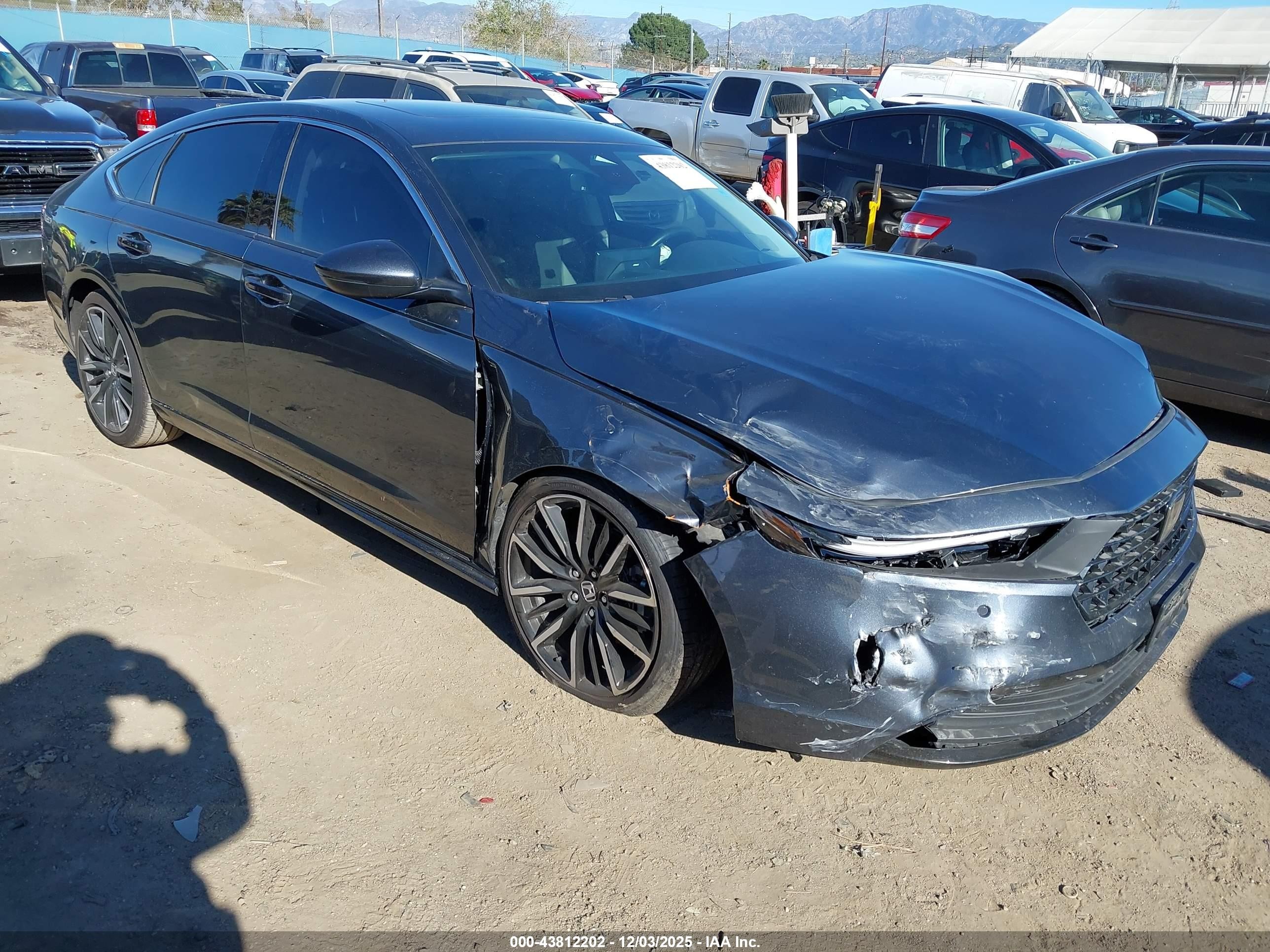 2025 Honda Accord Touring, VIN 1HGCY2F85SA011878 — Front end