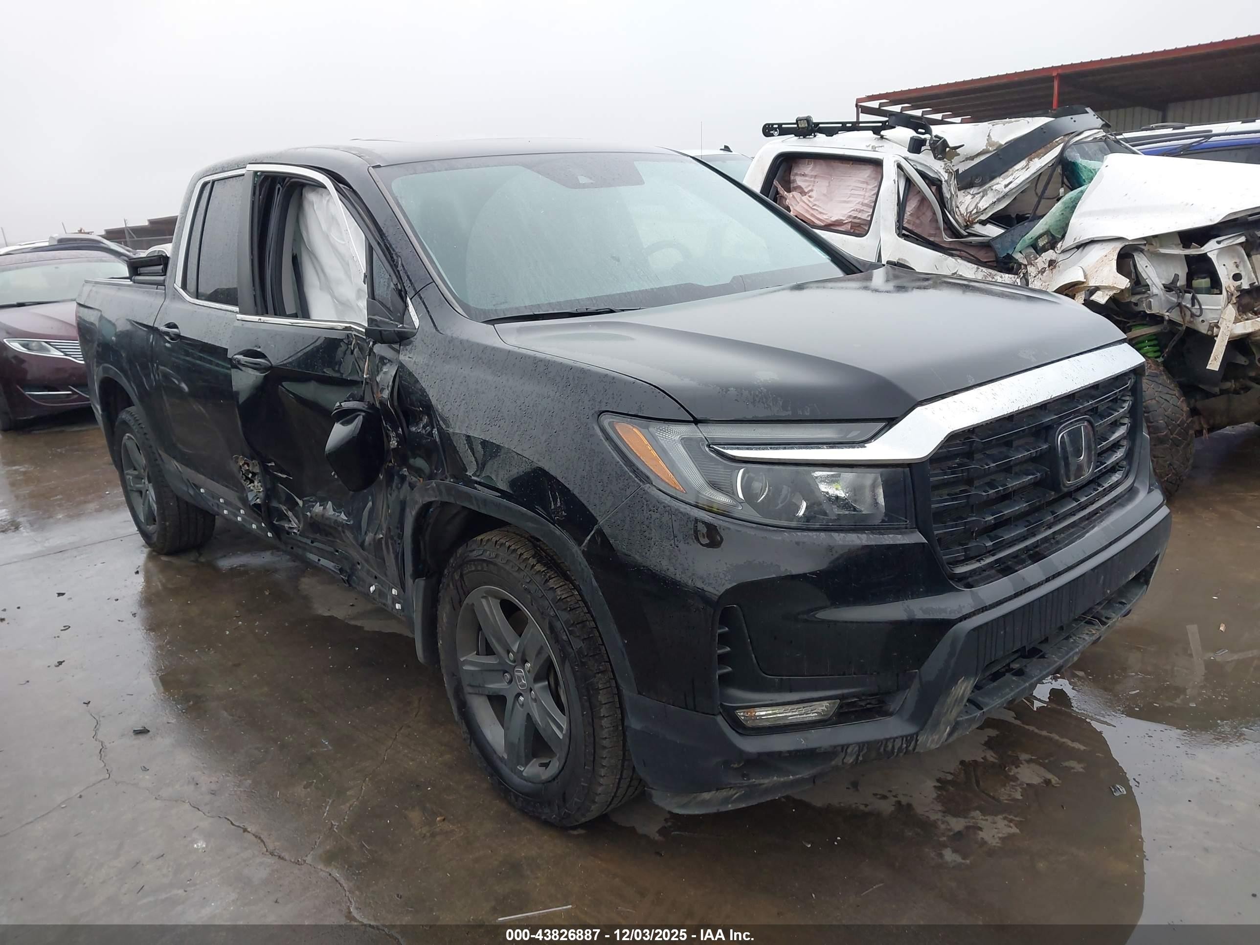 2023 Honda Ridgeline RTL, VIN 5FPYK3F58PB024244 — Бок