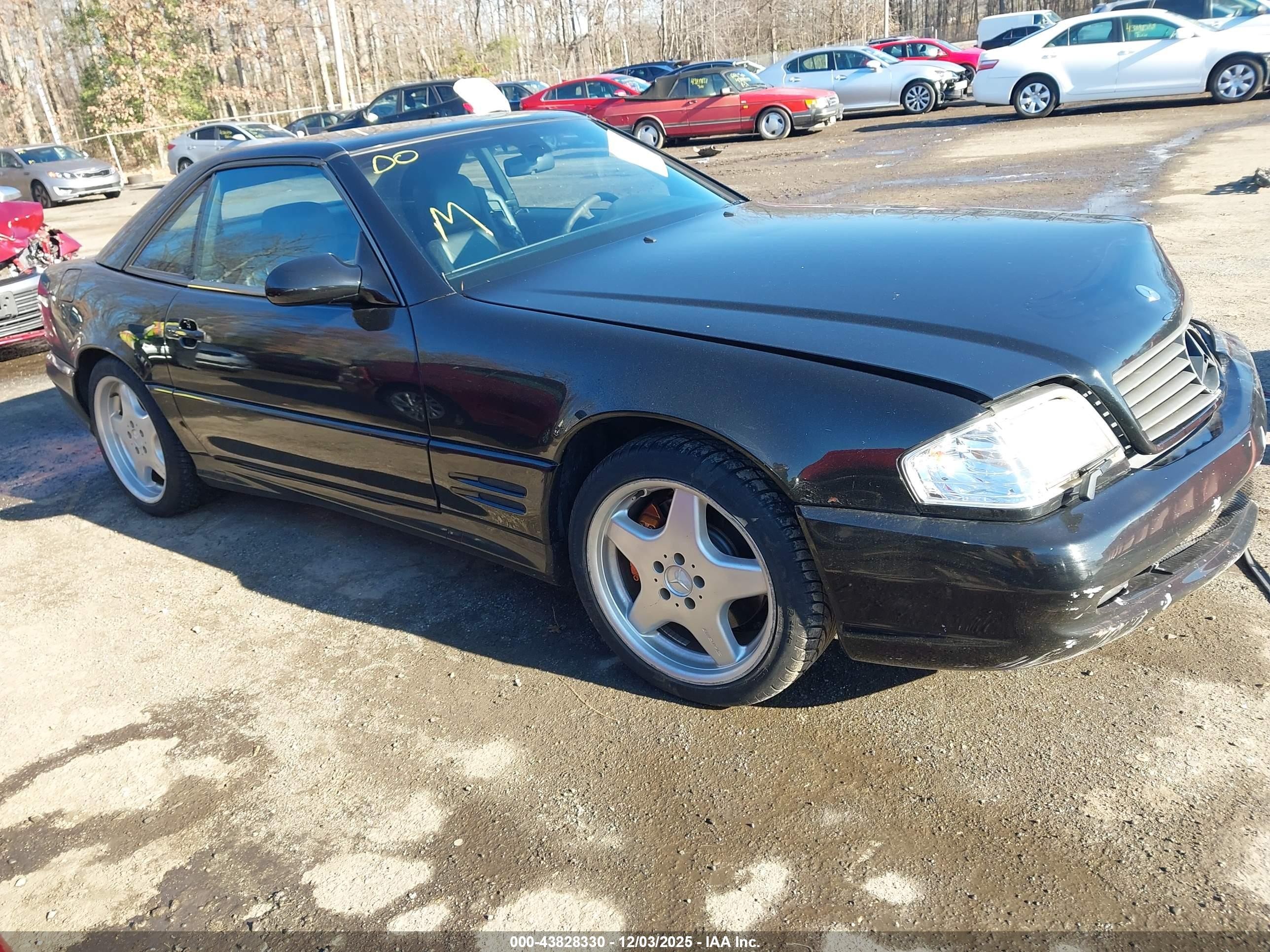 2001 Mercedes-Benz SL 500, VIN WDBFA68FX1F195928 — Front end