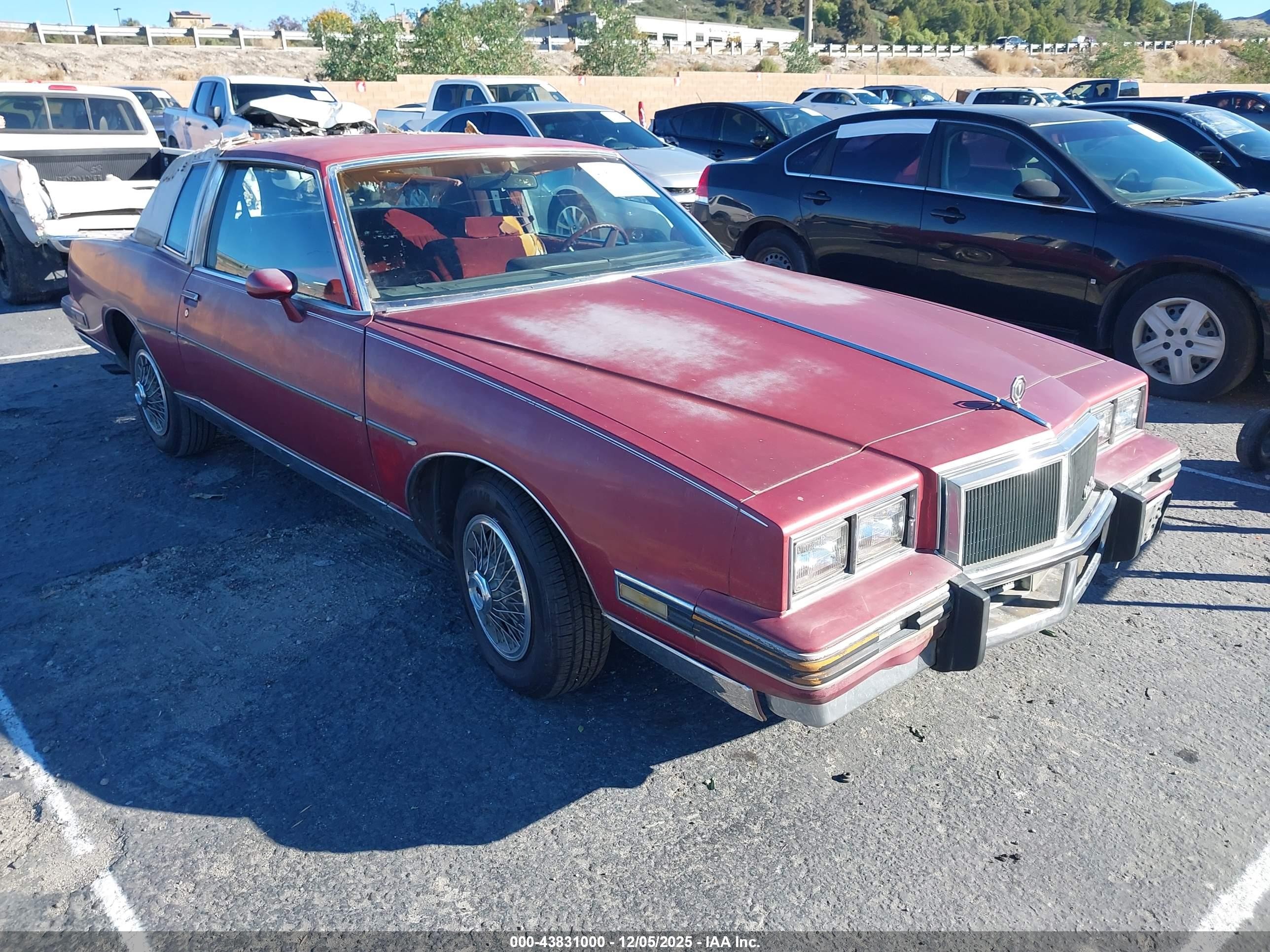1984 Pontiac Grand Prix, VIN 1G2AK37A8EB243702 — Roof