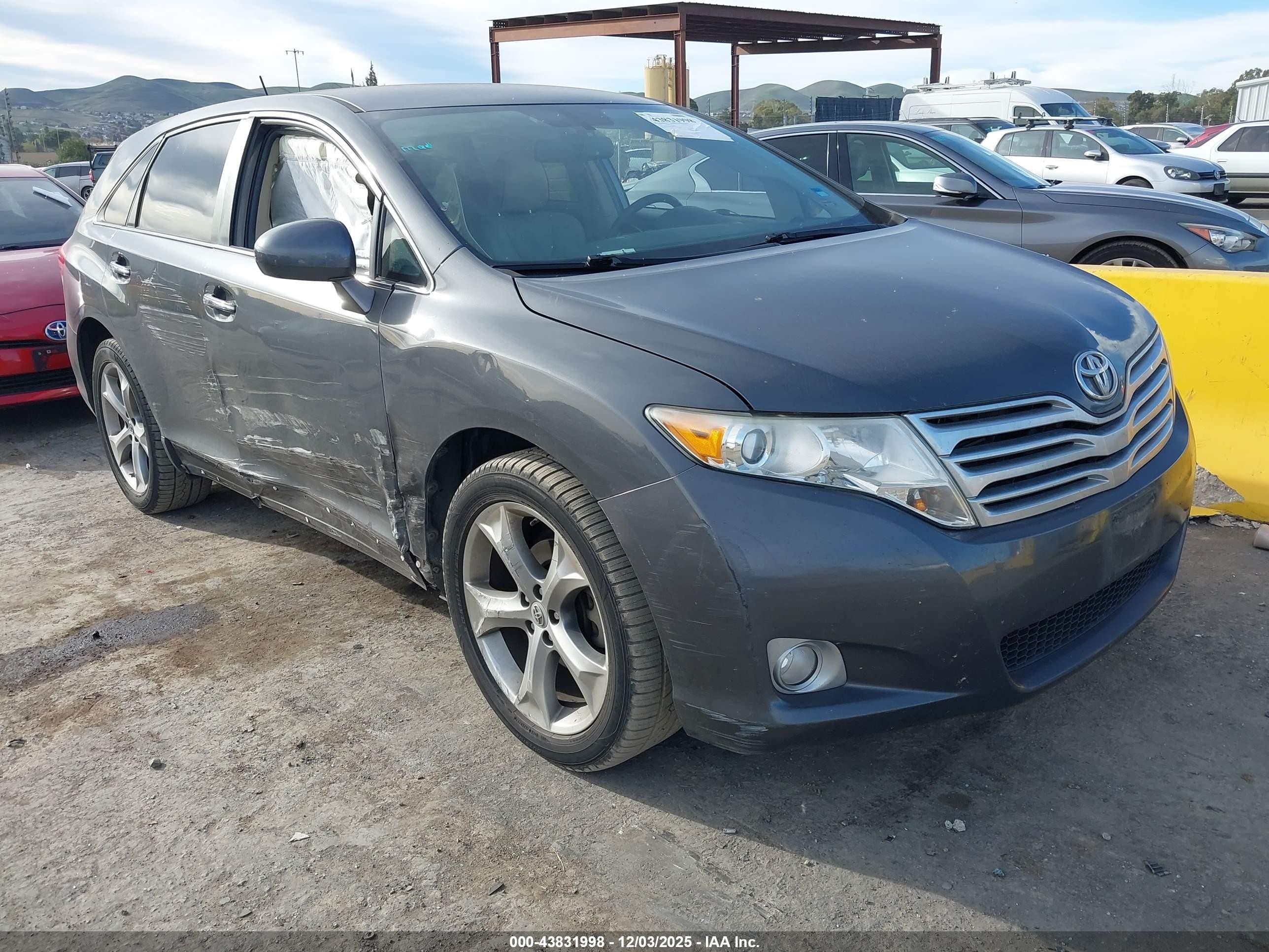 2012 Toyota Venza XLE, VIN 4T3ZK3BB4CU049526 — Side