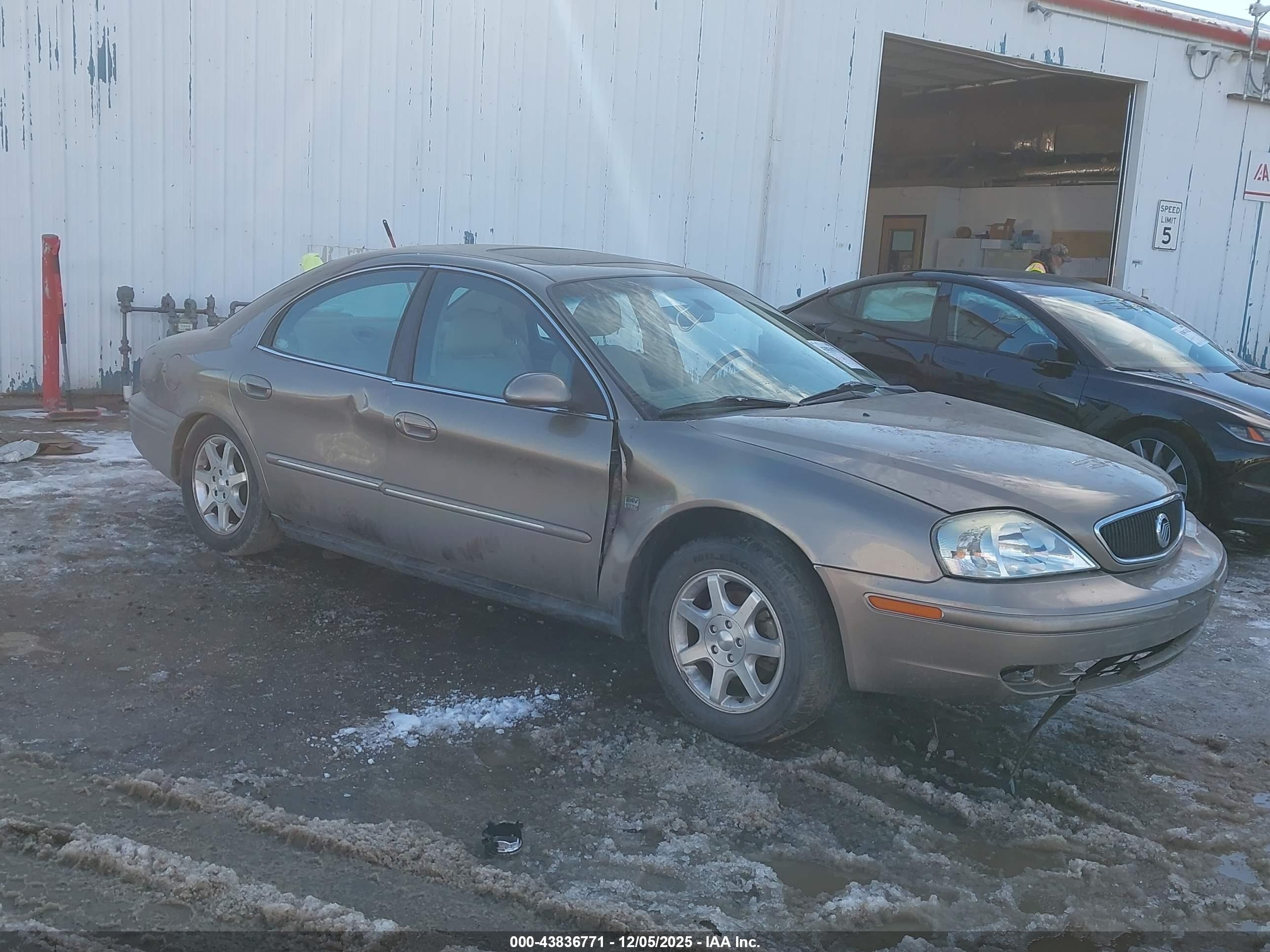 2002 Mercury Sable LS Premium, VIN 1MEFM55S32A629625 — Rollover