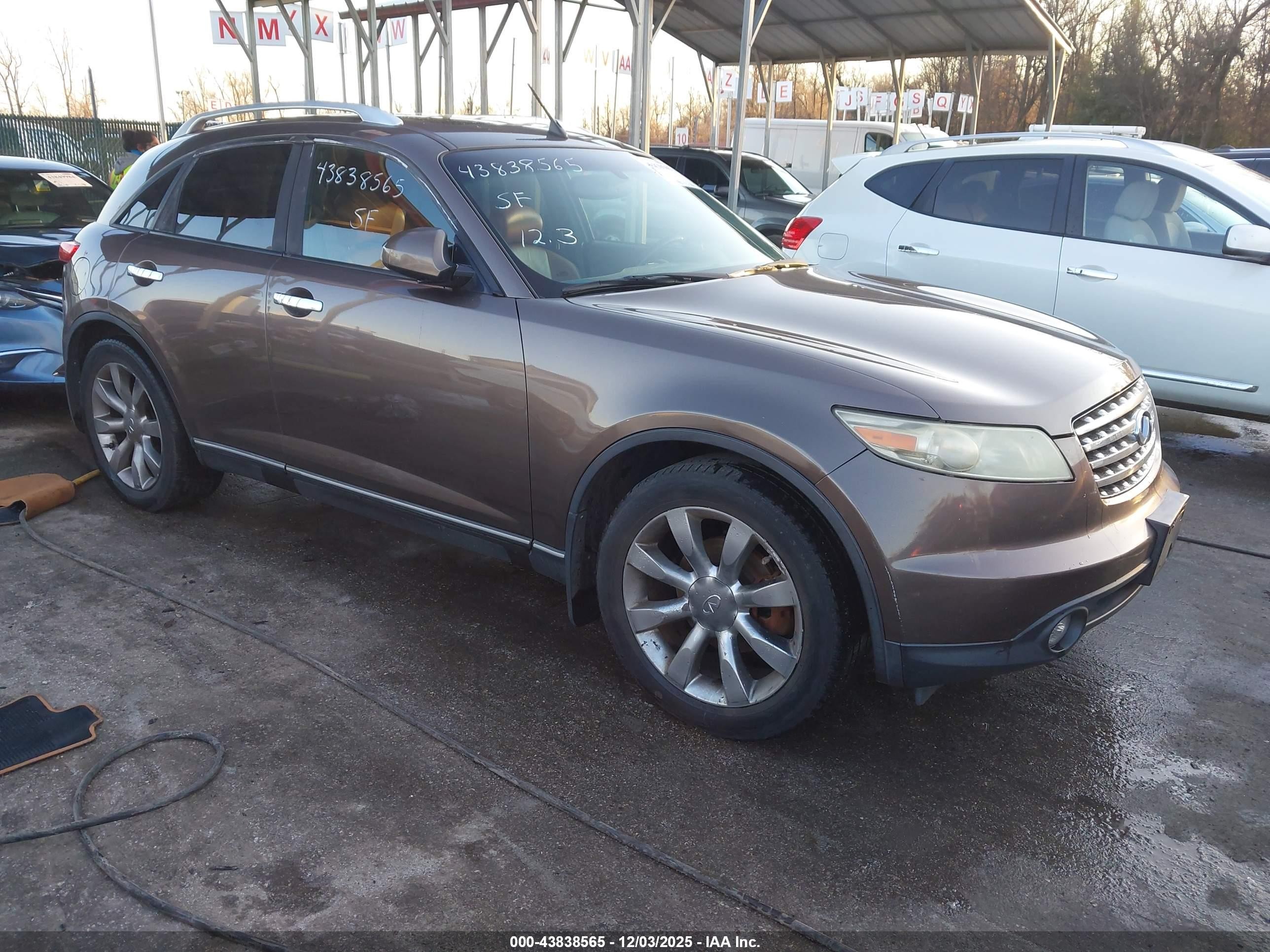 2004 Infiniti FX, VIN JNRAS08W64X214463 — Auction photo