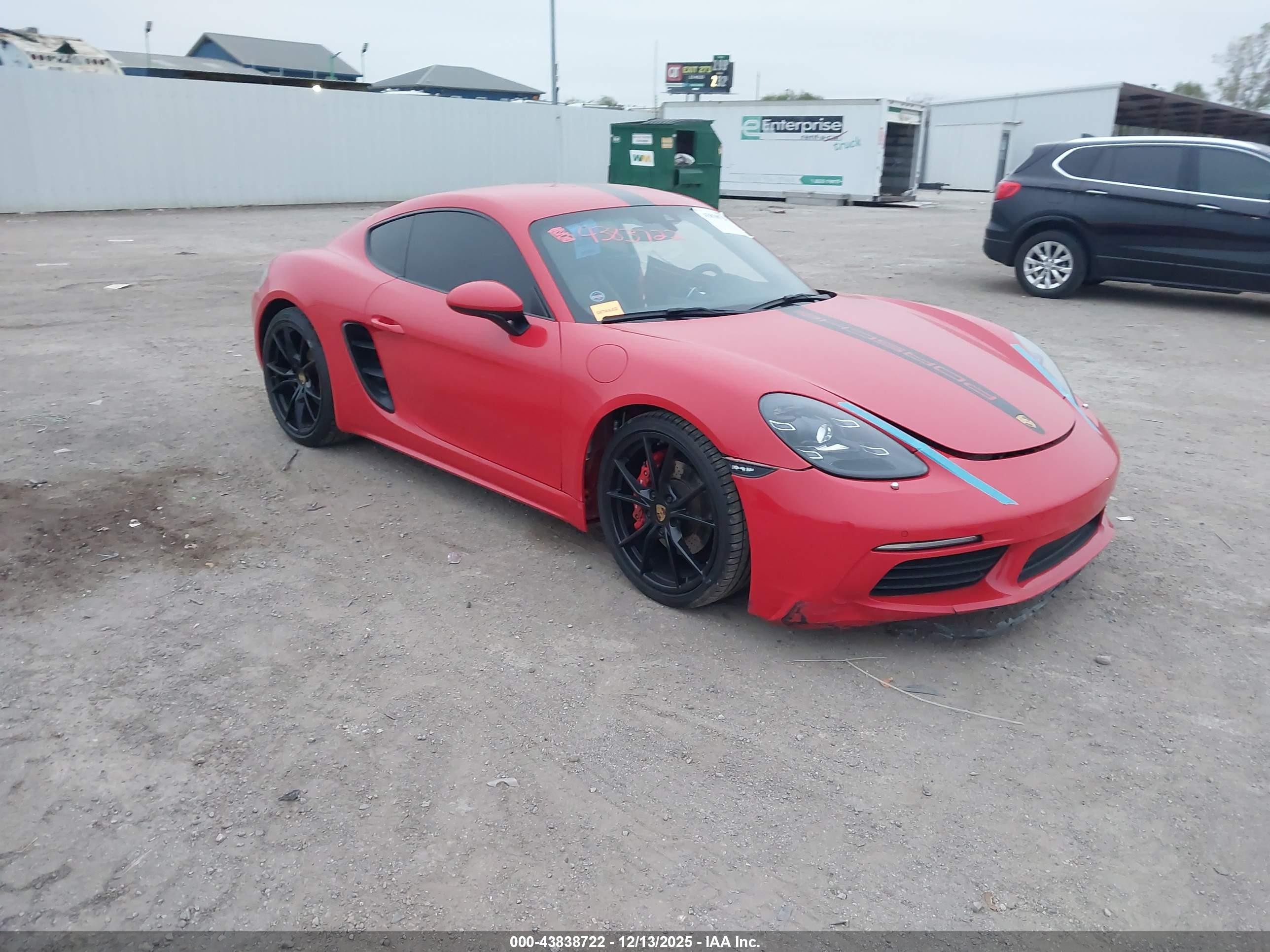 2021 Porsche 718 Cayman S, VIN WP0AB2A83MS275208 — Side