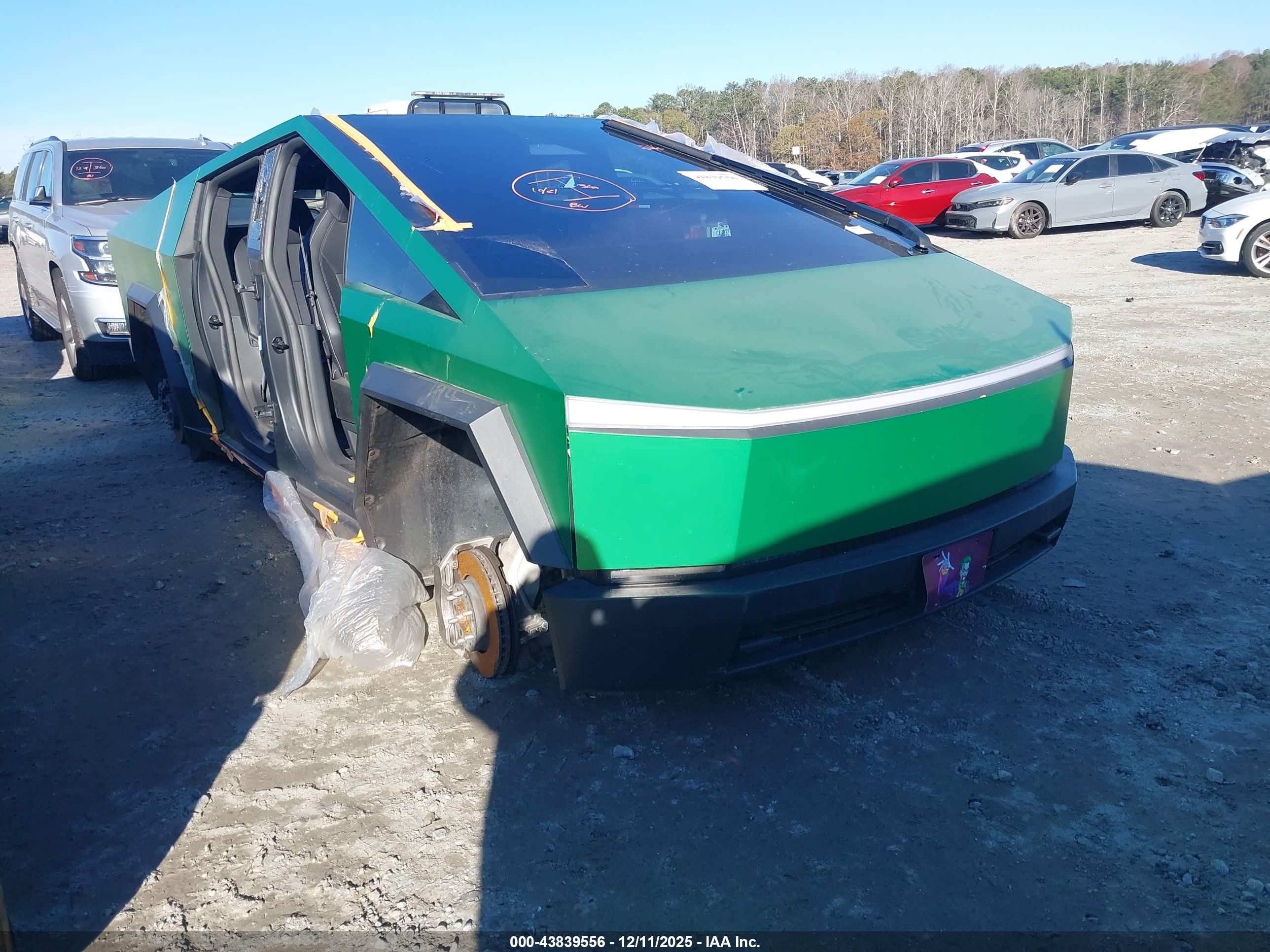 2024 Tesla Cybertruck, VIN 7G2CEHED2RA027590 — Theft recovery