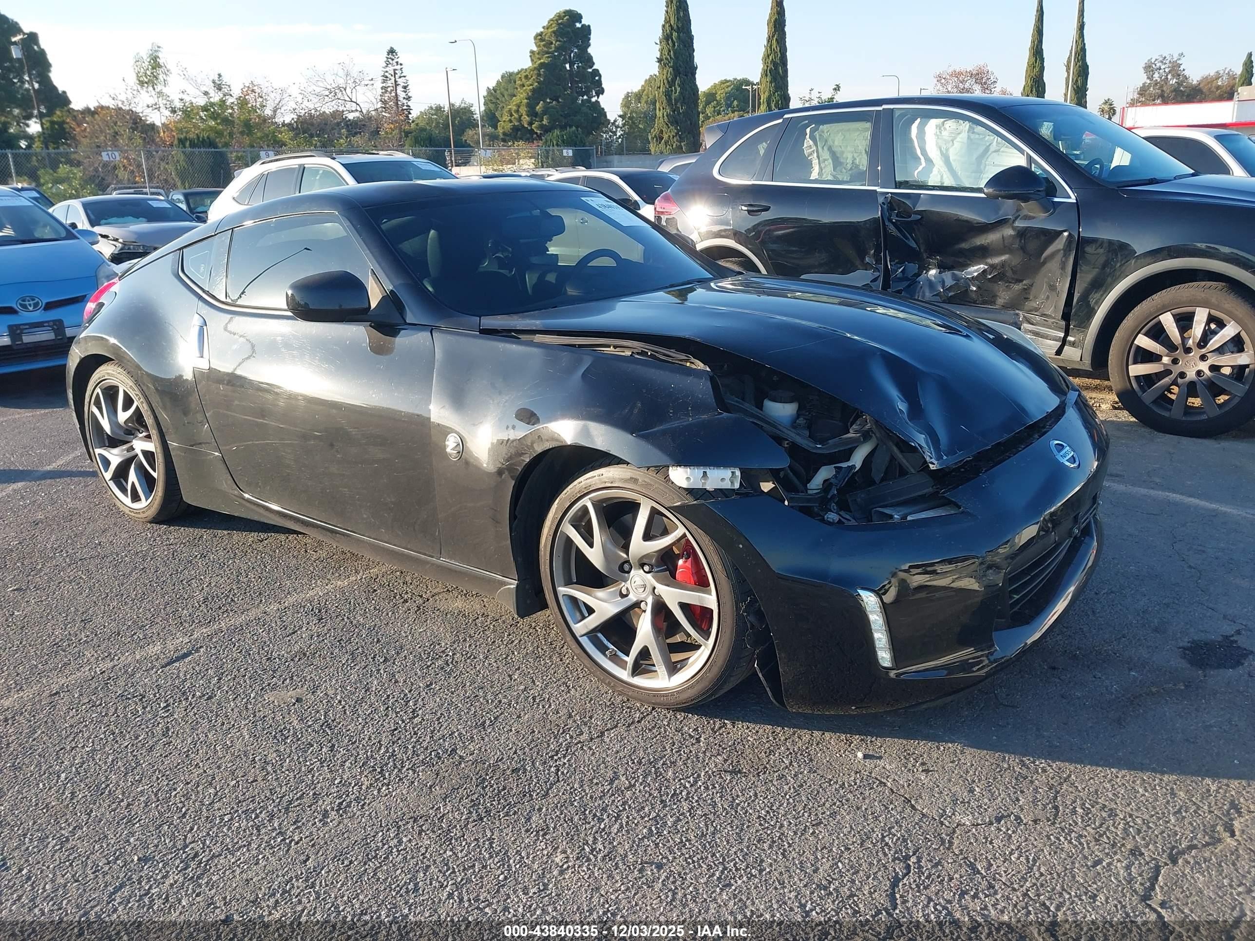 2013 Nissan 370Z, VIN JN1AZ4EHXDM380966 — Front end