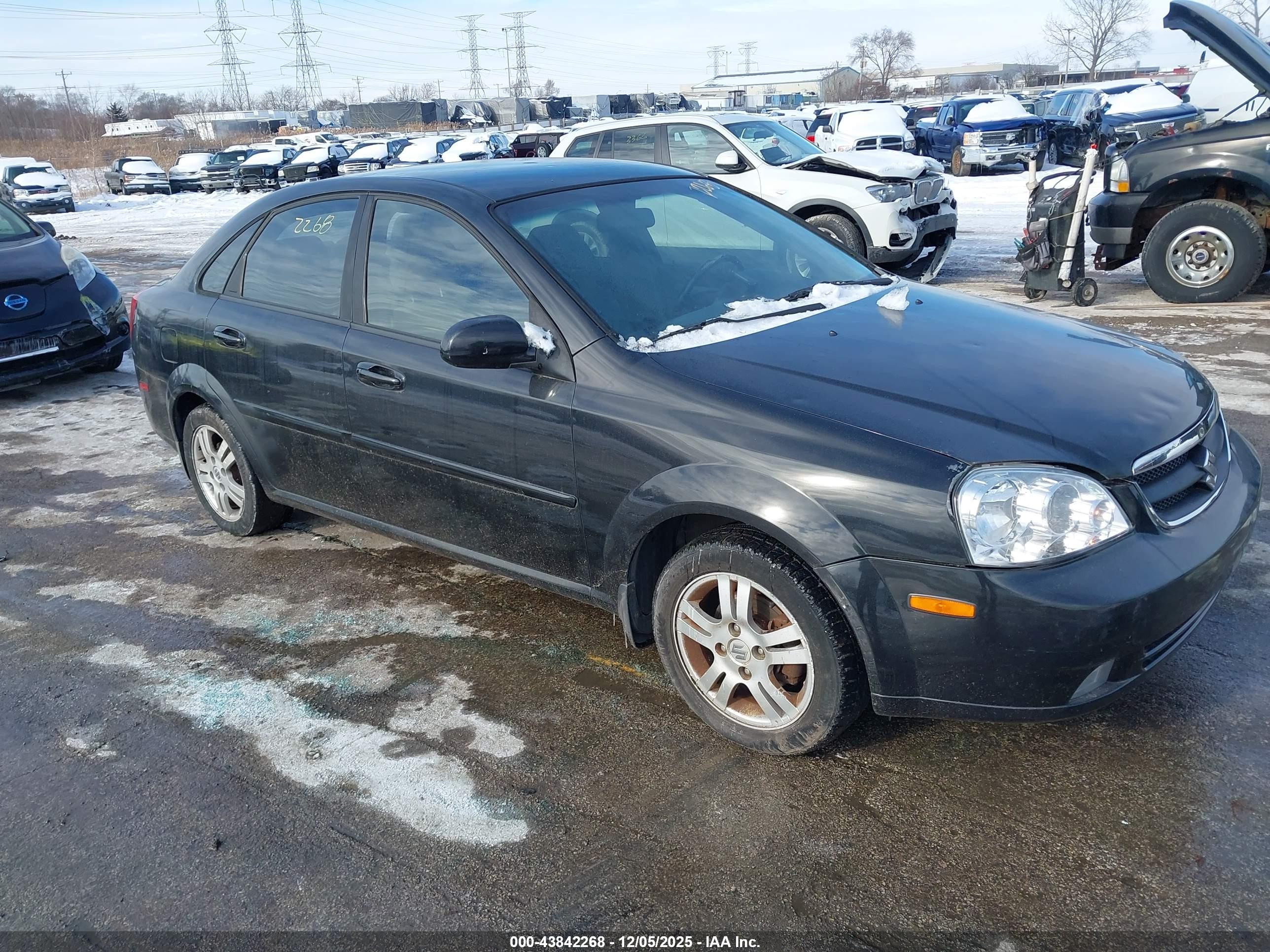 2006 Suzuki Forenza Premium, VIN KL5JJ56Z46K274454 — Бок