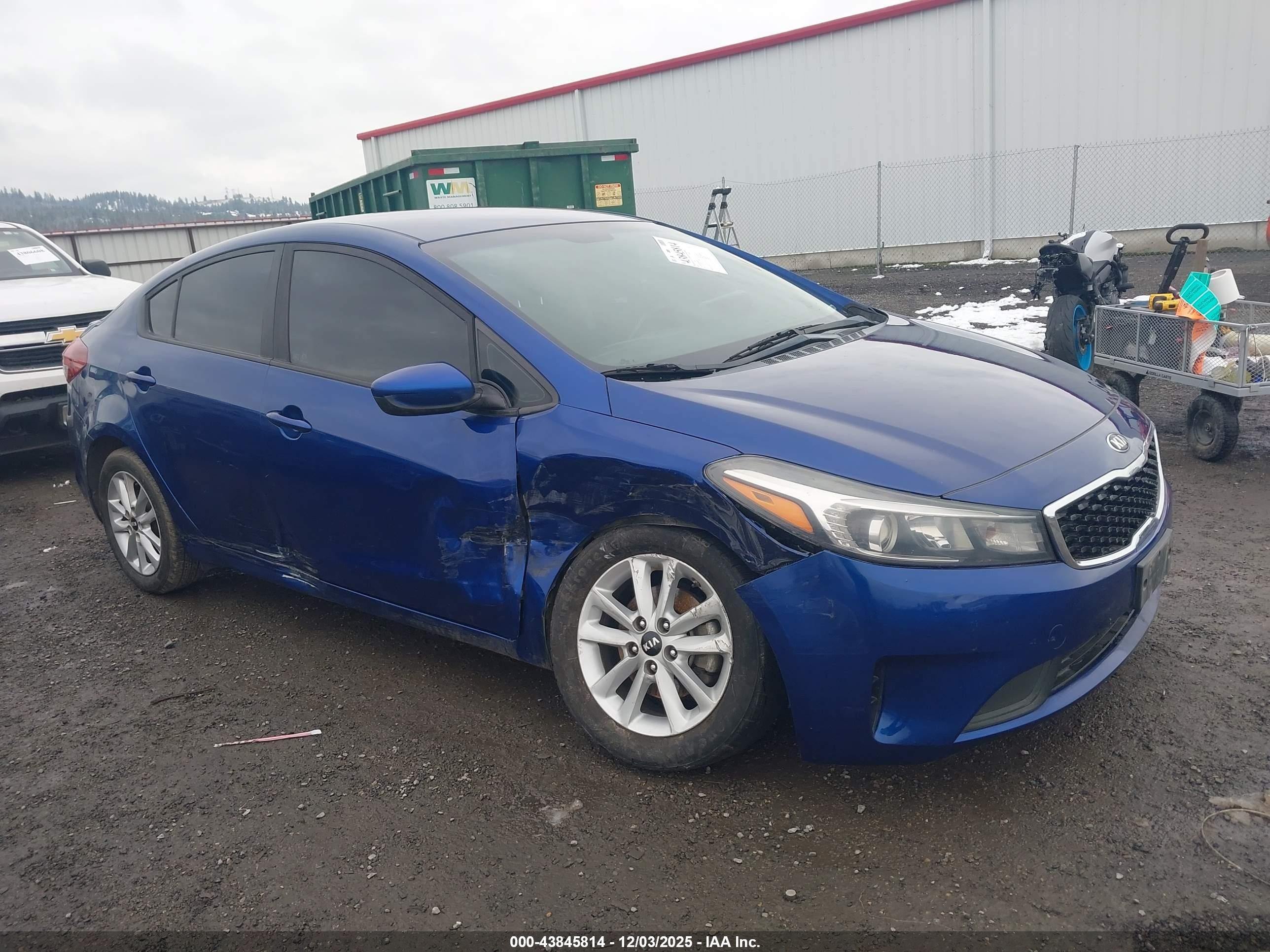 2017 Kia Forte LX, VIN 3KPFL4A78HE046392 — Side