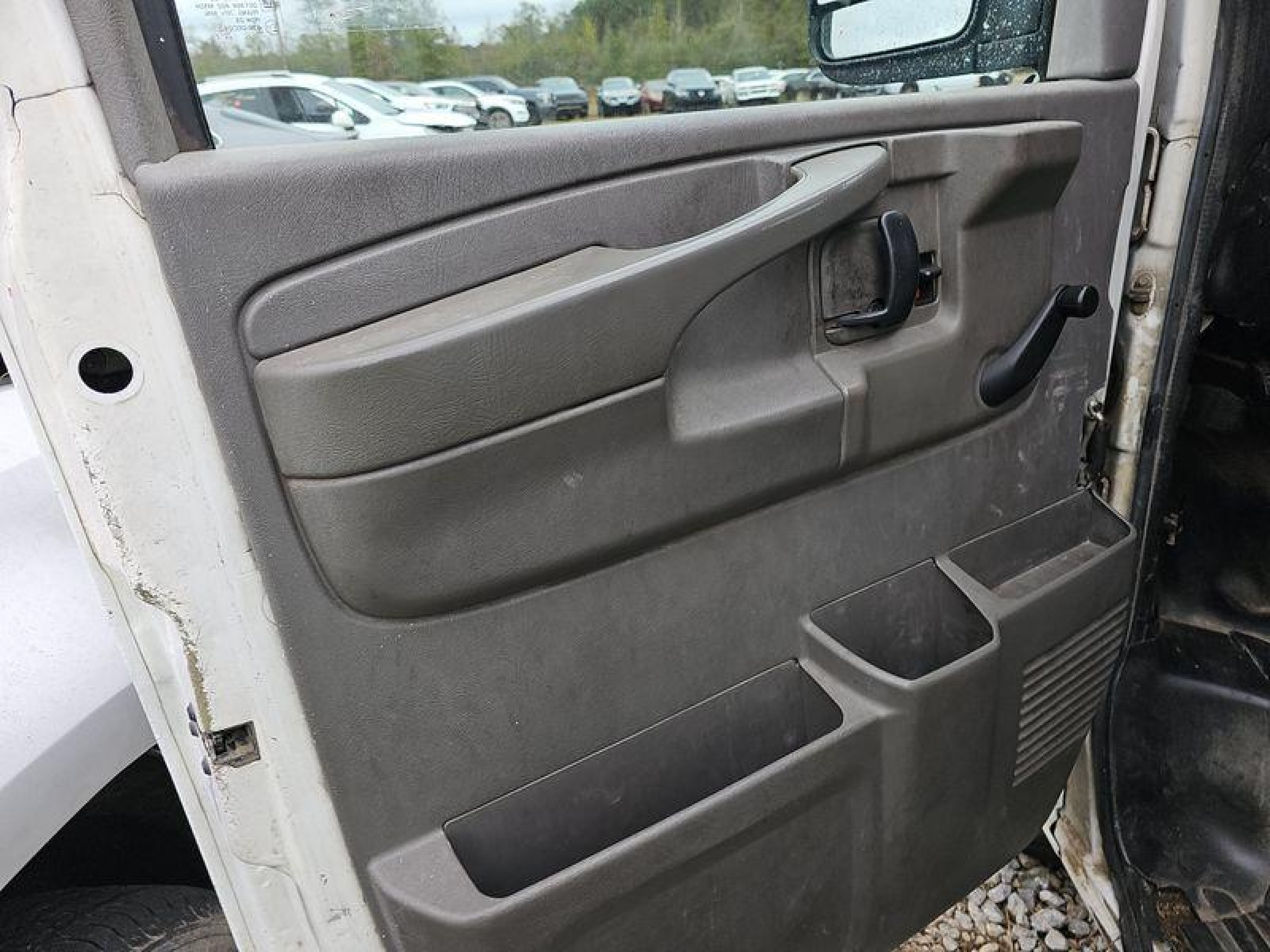 2012 GMC Savana Cargo, VIN 1GTW7FCA3C1184426 — Normal wear