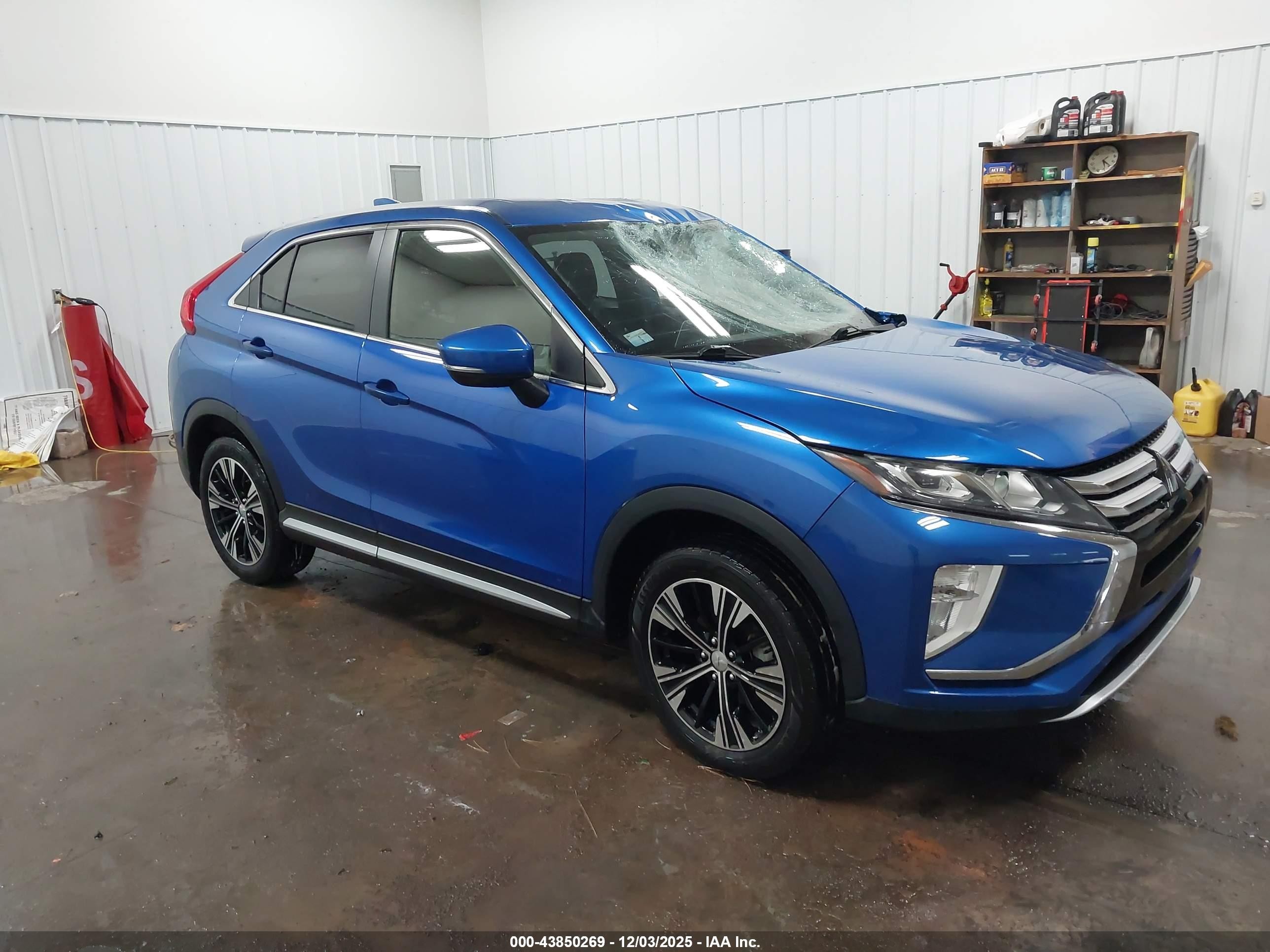 2018 Mitsubishi Eclipse Cross SE, VIN JA4AT5AA9JZ064237 — Side
