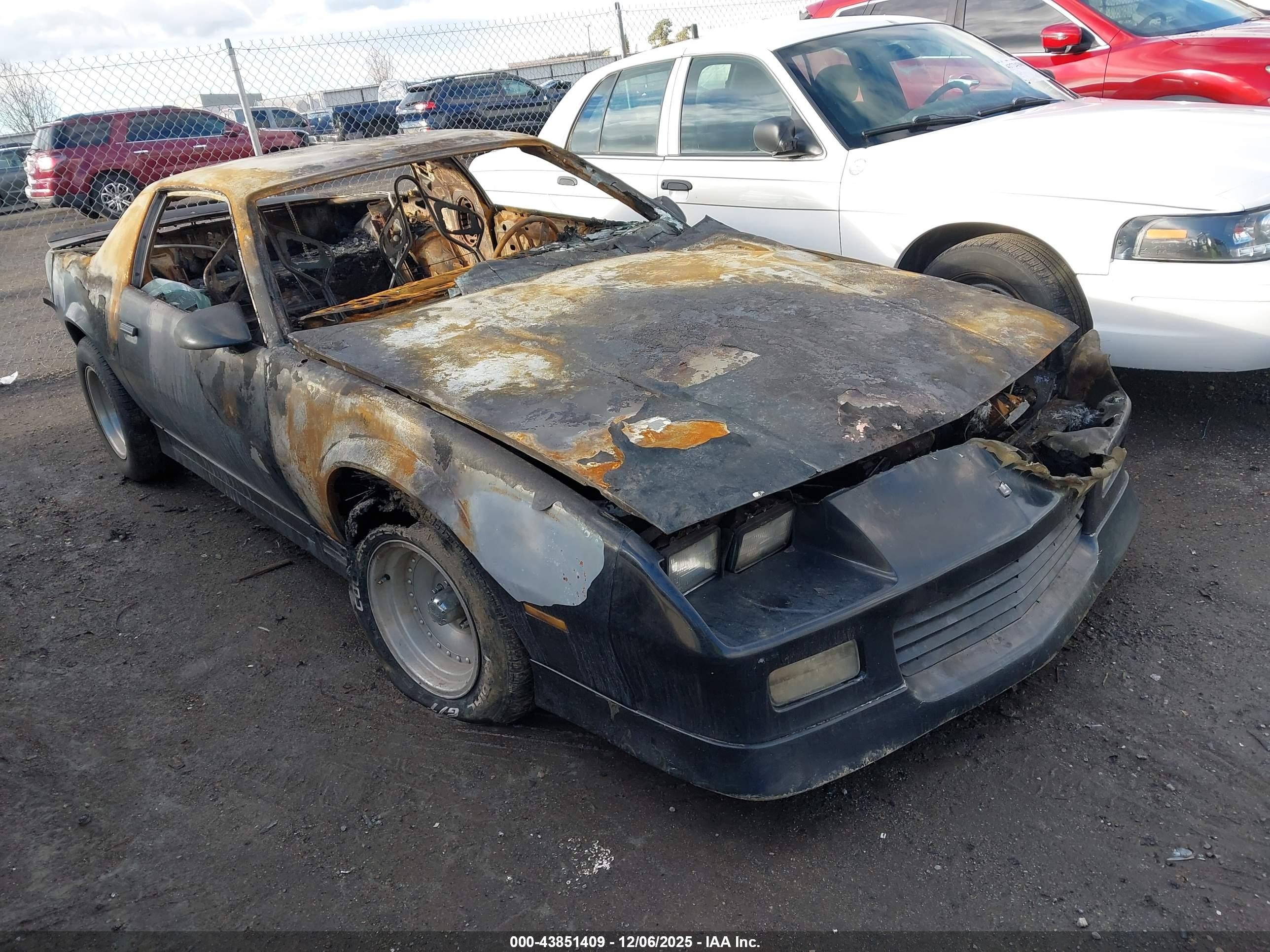 1990 Chevrolet Camaro RS, VIN 1G1FP23E7LL128191 — Burn