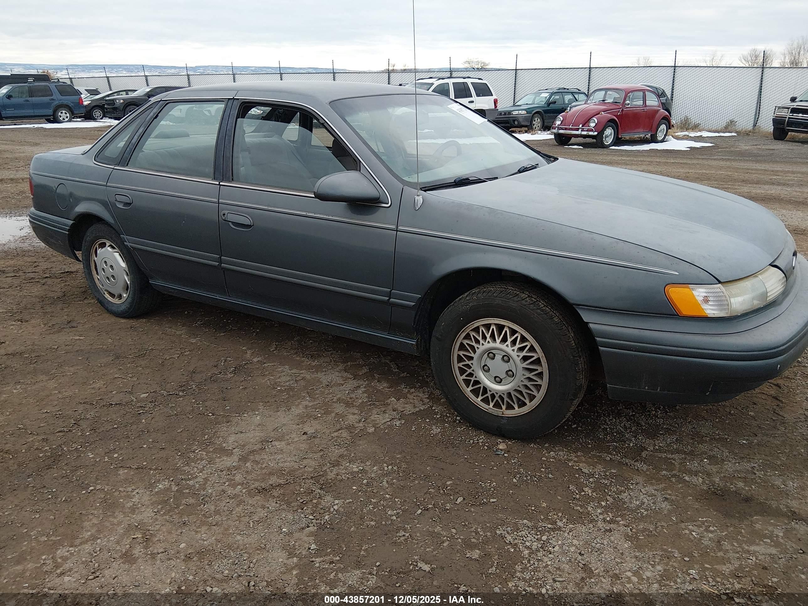 1994 Ford Taurus GL, VIN 1FALP52U3RG256343 — Mechanical