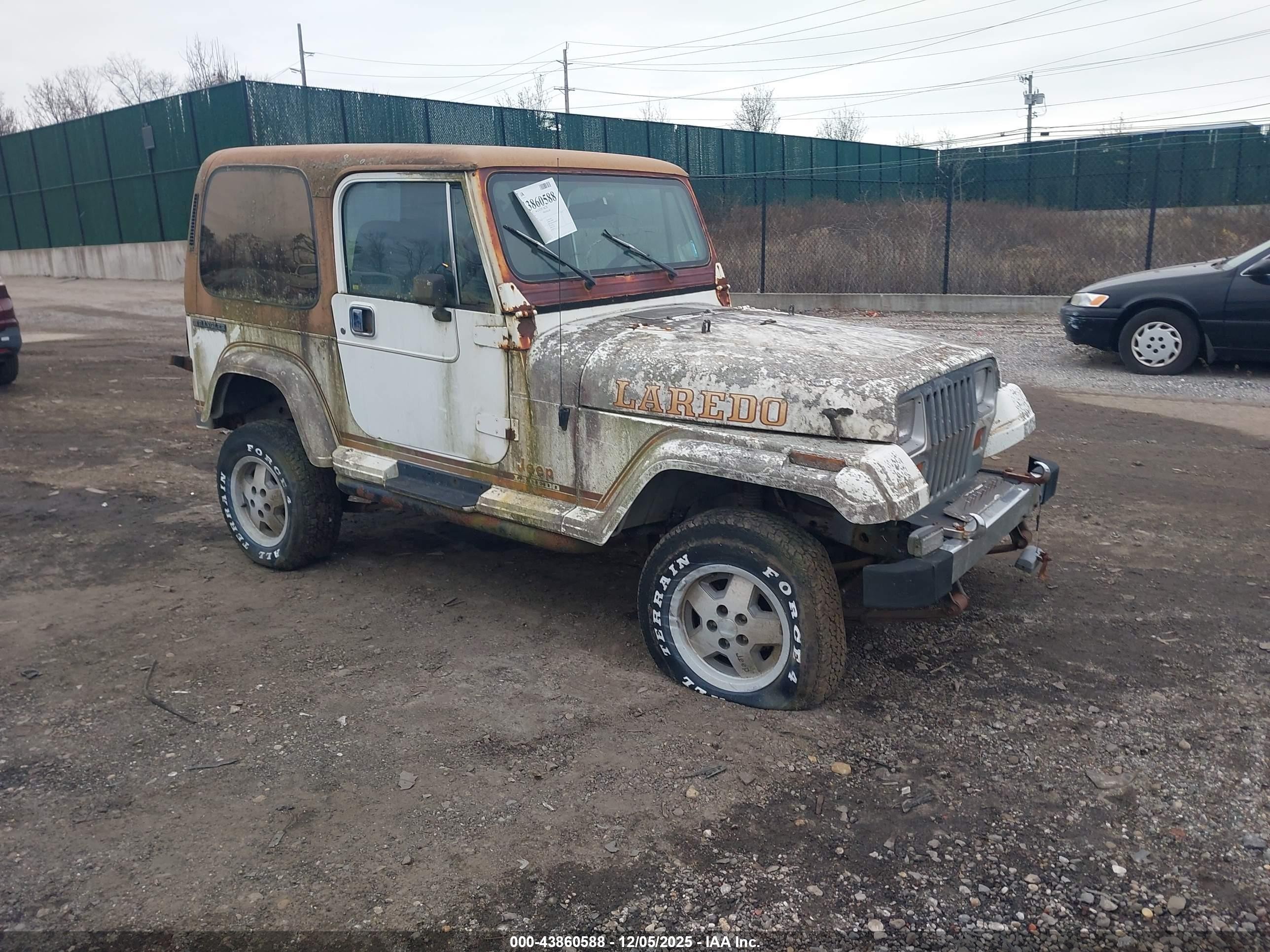 1987 Jeep Wrangler, VIN 2BCCL81J8HB508416 — Front end