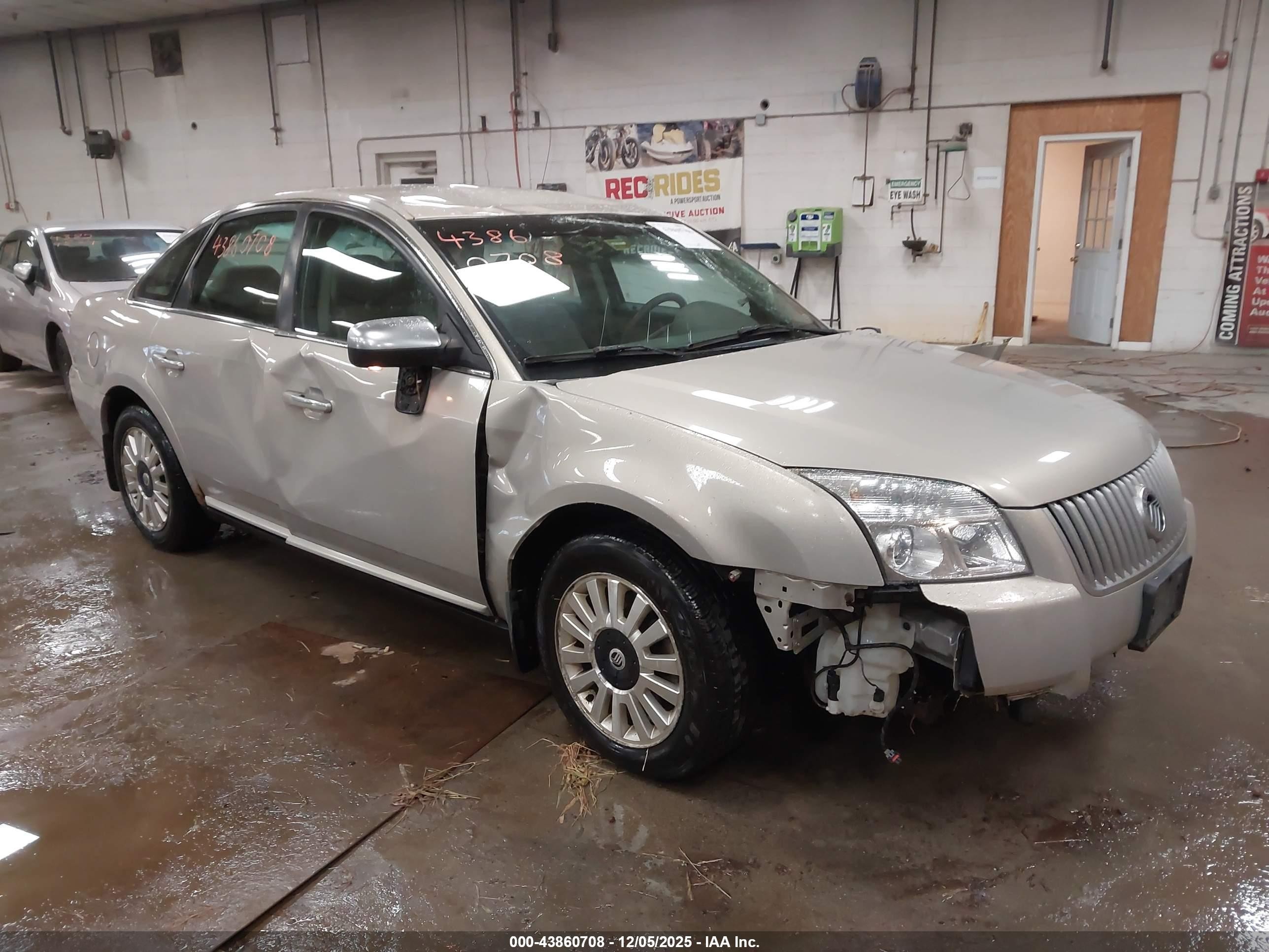 2009 Mercury Sable, VIN 1MEHM40W09G615721 — Rollover