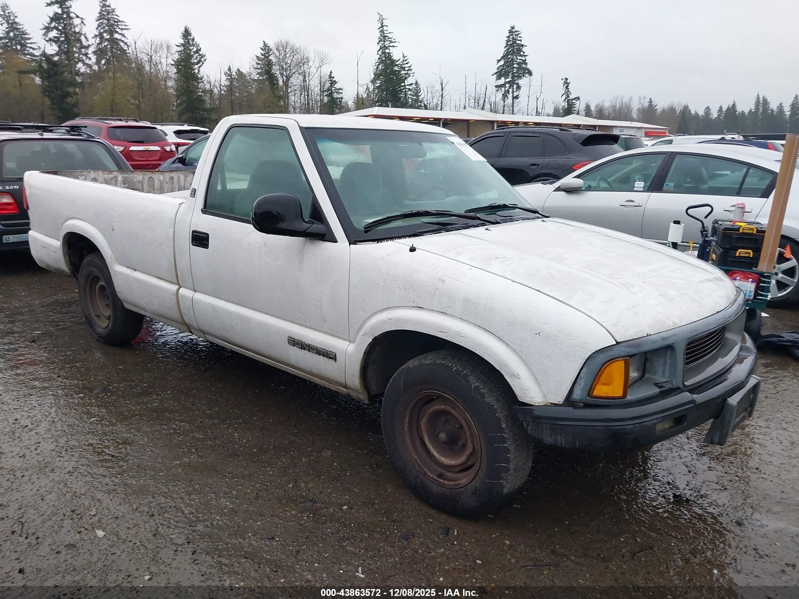 1995 GMC Sonoma, VIN 1GTCS1449S8509857 — Зад