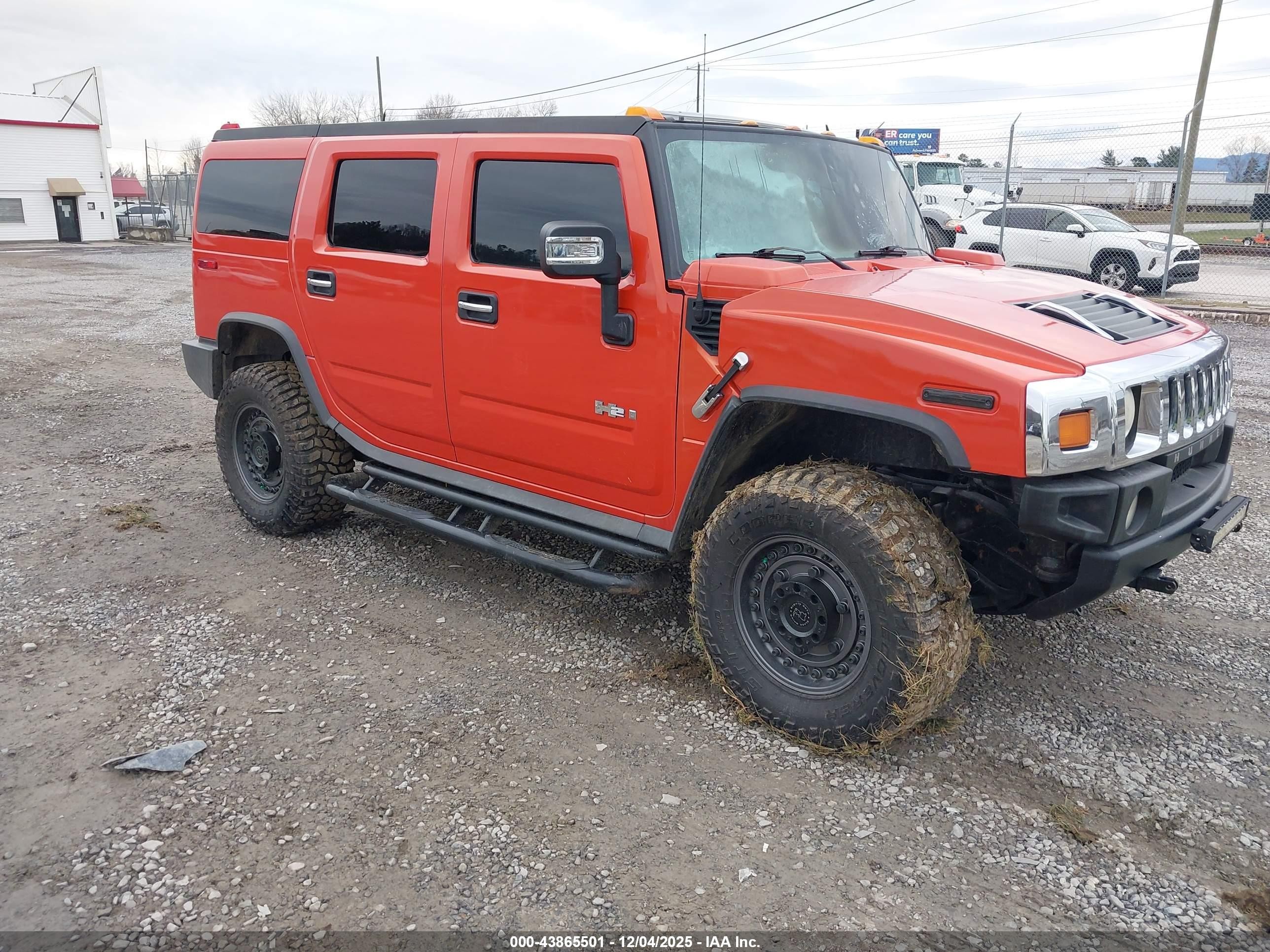 2008 Hummer H2 SUV, VIN 5GRGN23848H101843 — Interior fire