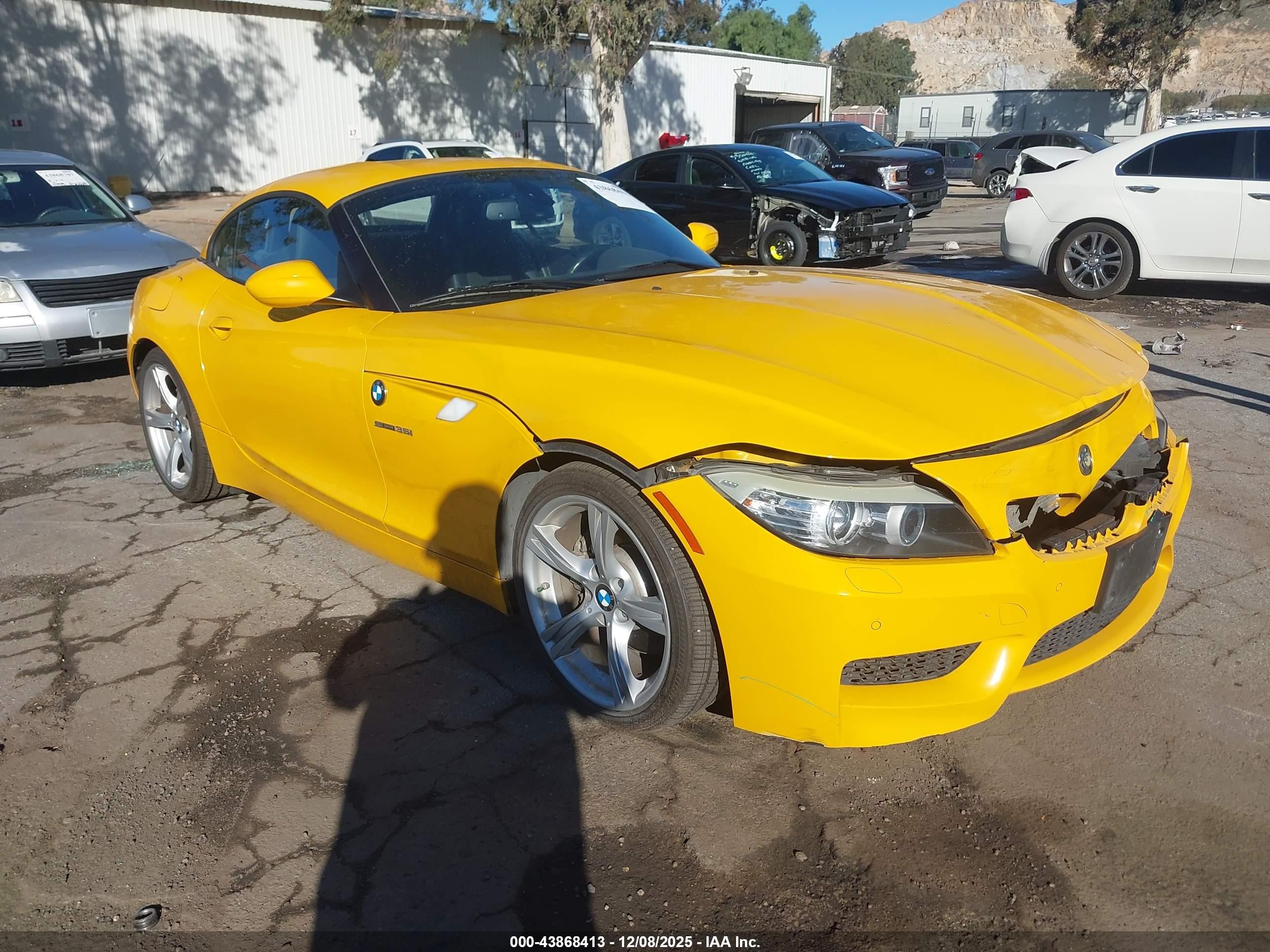 2012 BMW Z4 sDrive35i, VIN WBALM7C56CE384906 — Механическое
