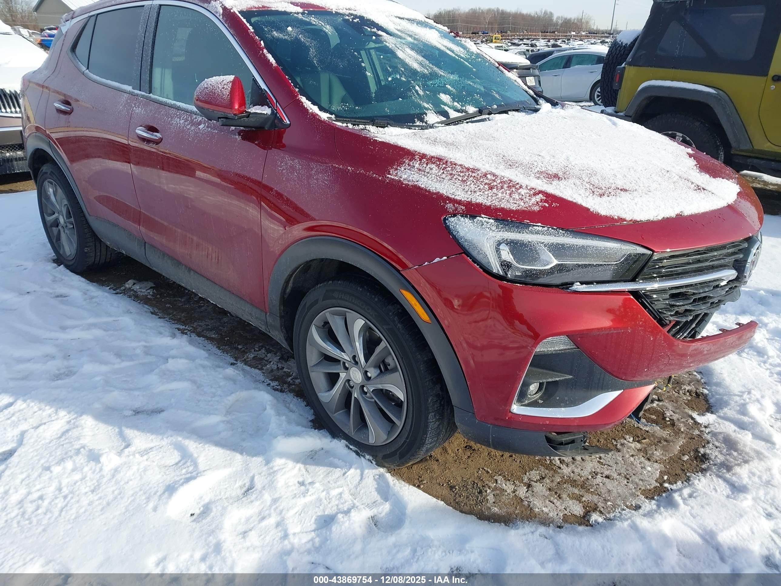 2021 Buick Encore GX Essence, VIN KL4MMFSLXMB140240 — Front end