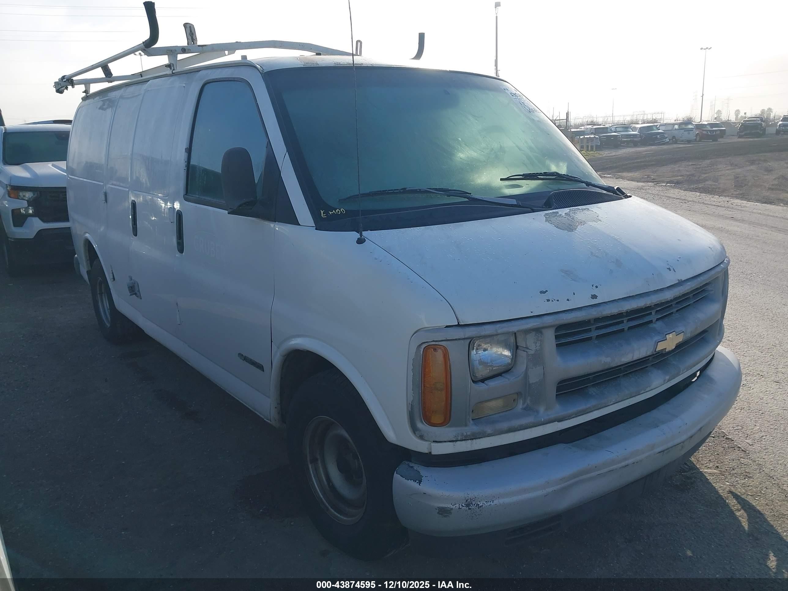 2000 Chevrolet Express, VIN 1GCFG15M9Y1118237 — Mechanical