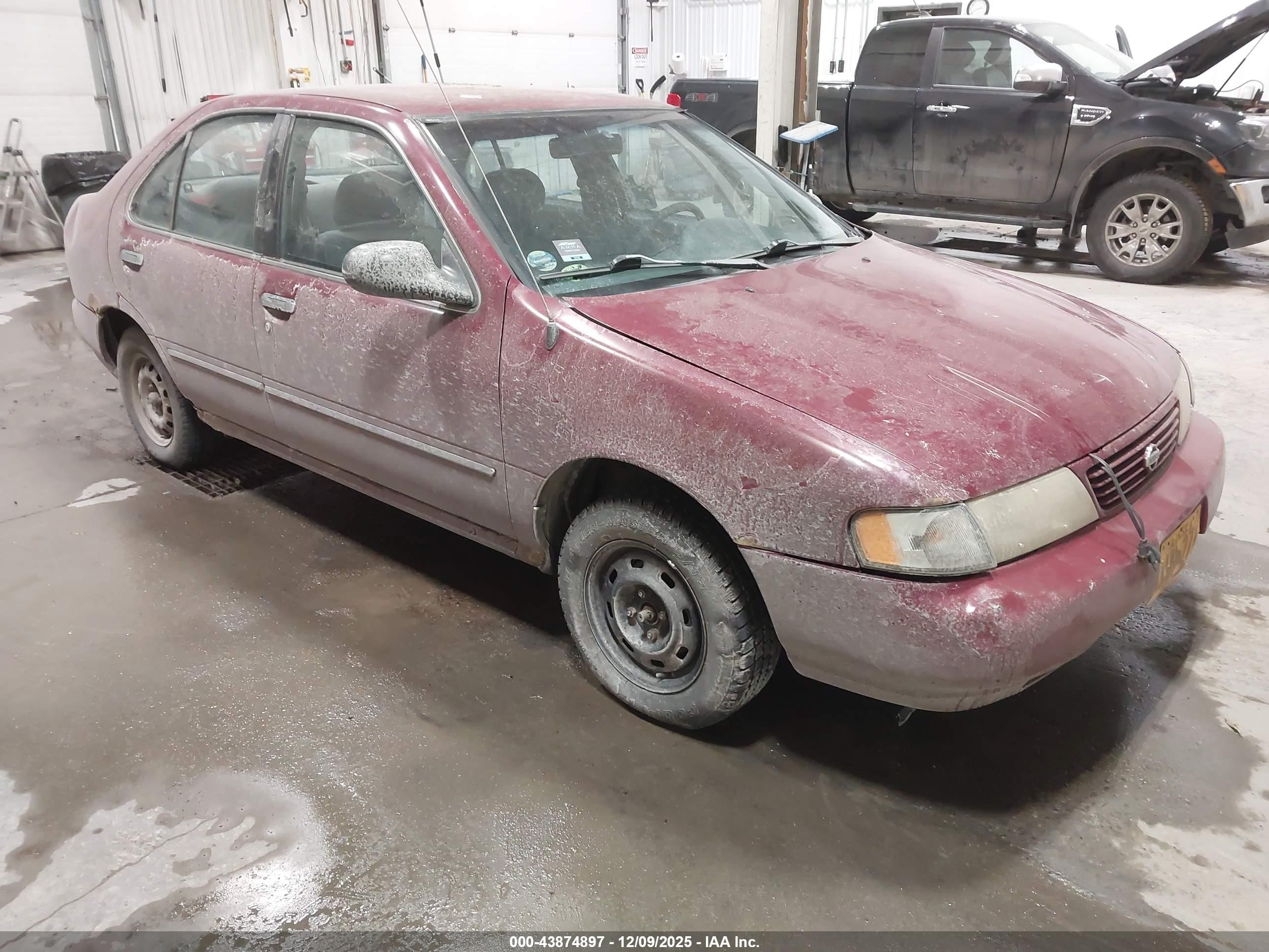 1997 Nissan Sentra XE, VIN 3N1AB41D1VL024490 — Механическое