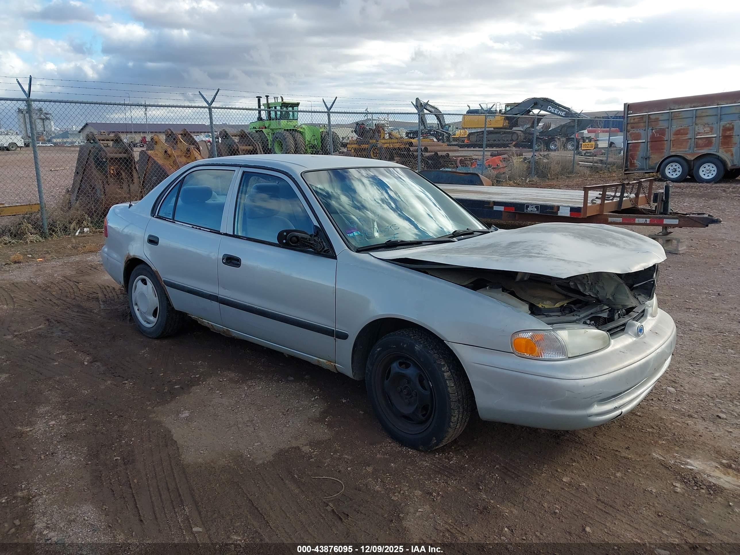 2001 Chevrolet Prizm, VIN 1Y1SK52861Z434676 — Side