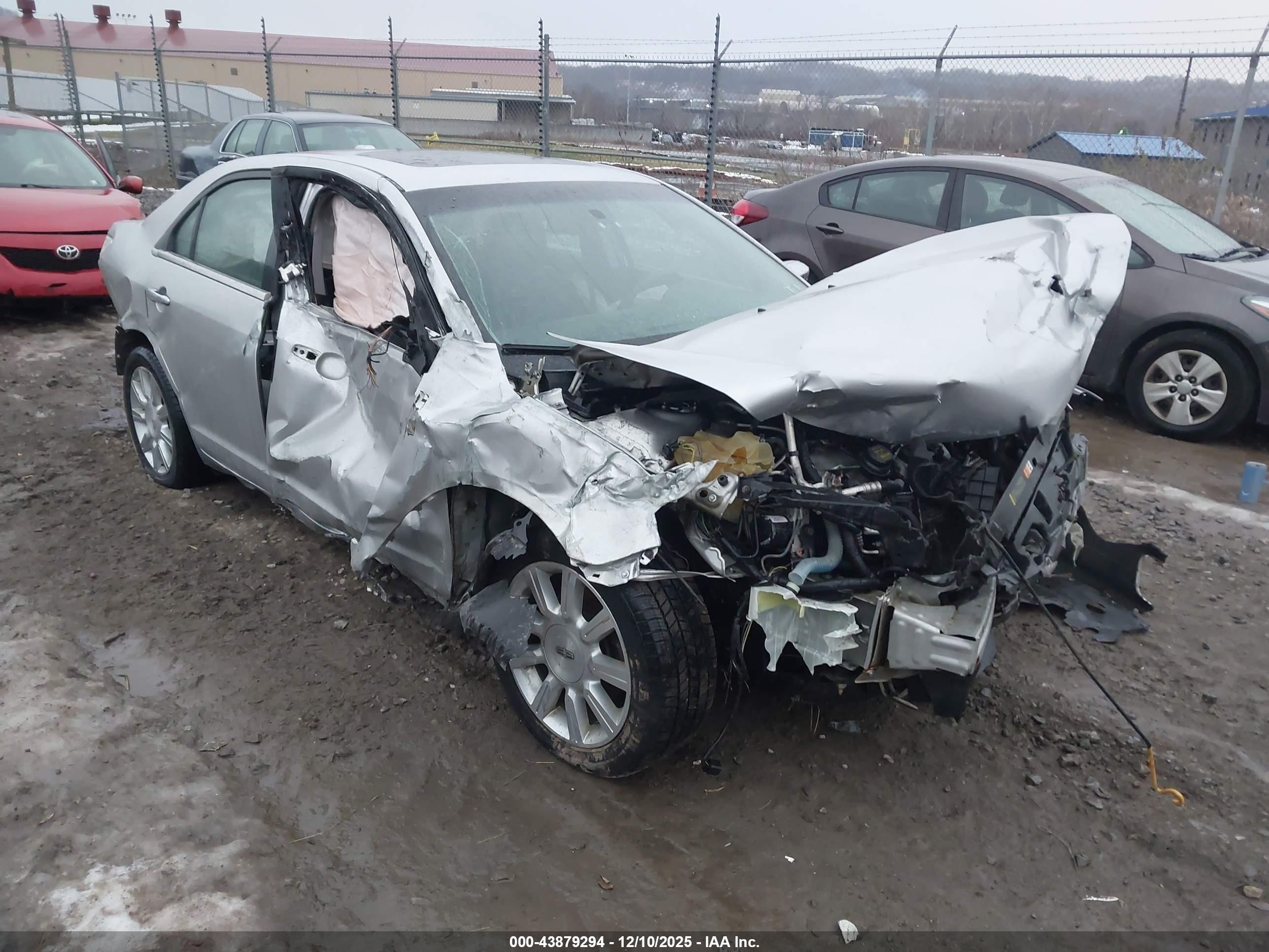 2011 Lincoln MKZ, VIN 3LNHL2GC4BR776457 — Frame damage