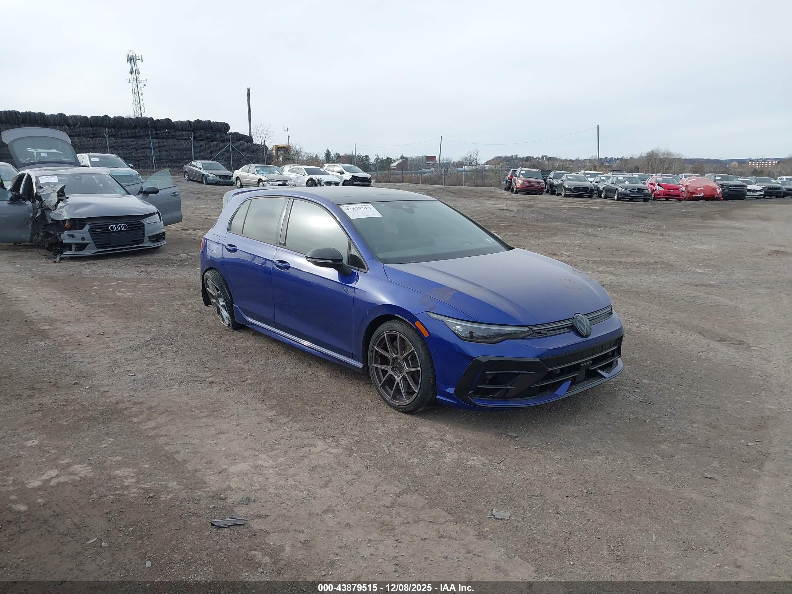 2025 Volkswagen Golf R, VIN WVWKB7CD6SW246884 — Rear end