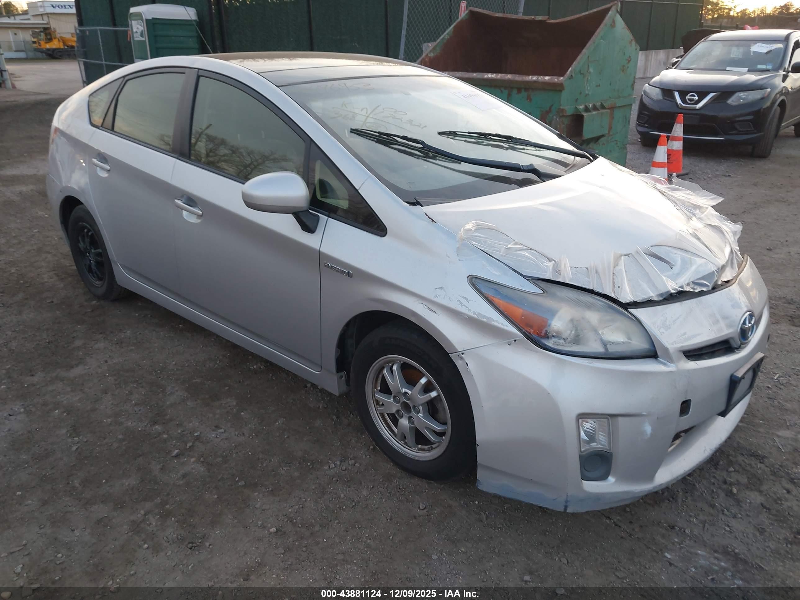 2013 Toyota Prius Four, VIN JTDKN3DU6D5574555 — All over
