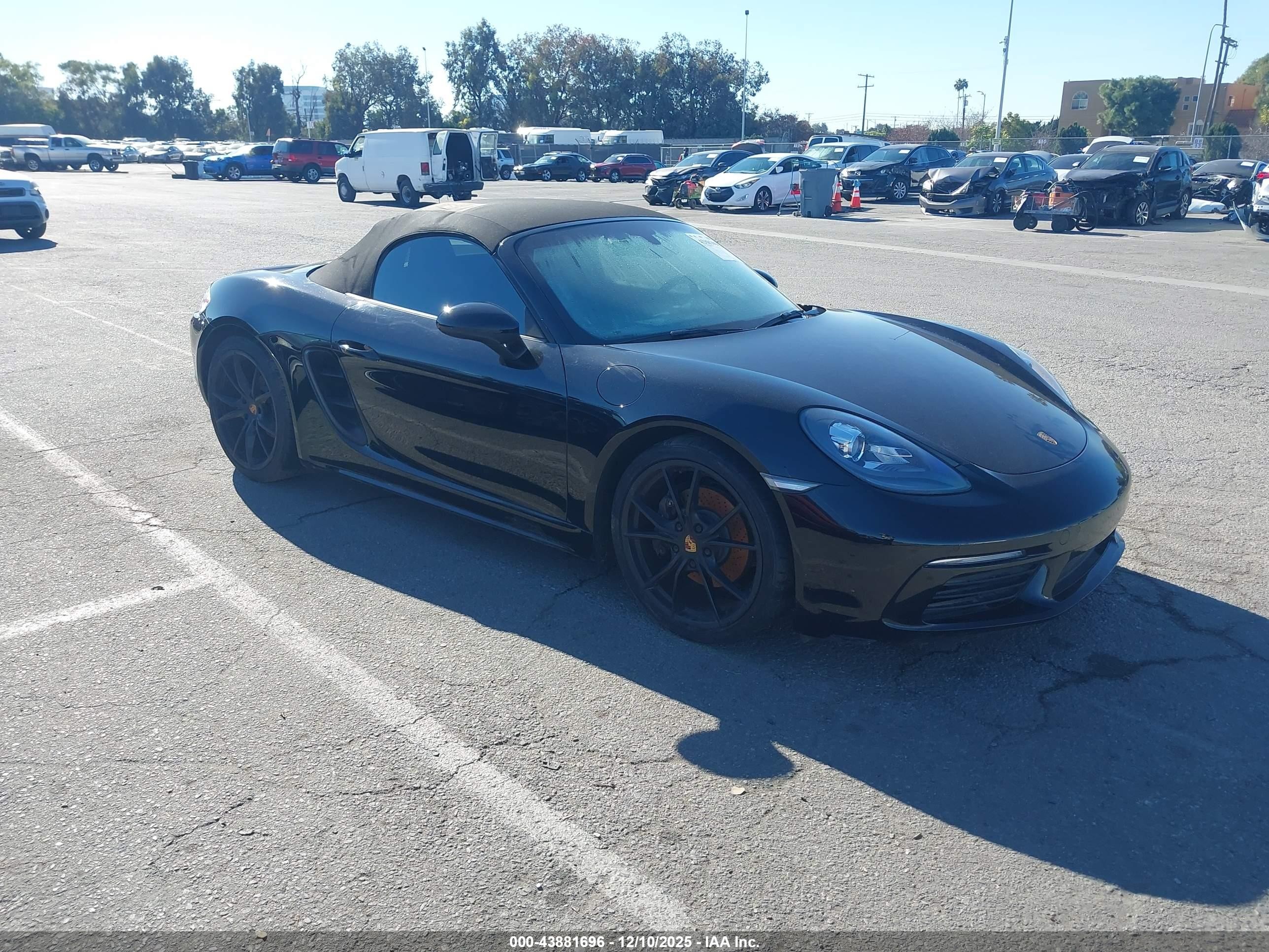 2017 Porsche 718 Boxster, VIN WP0CA2A80HS221690 — Fresh water flood