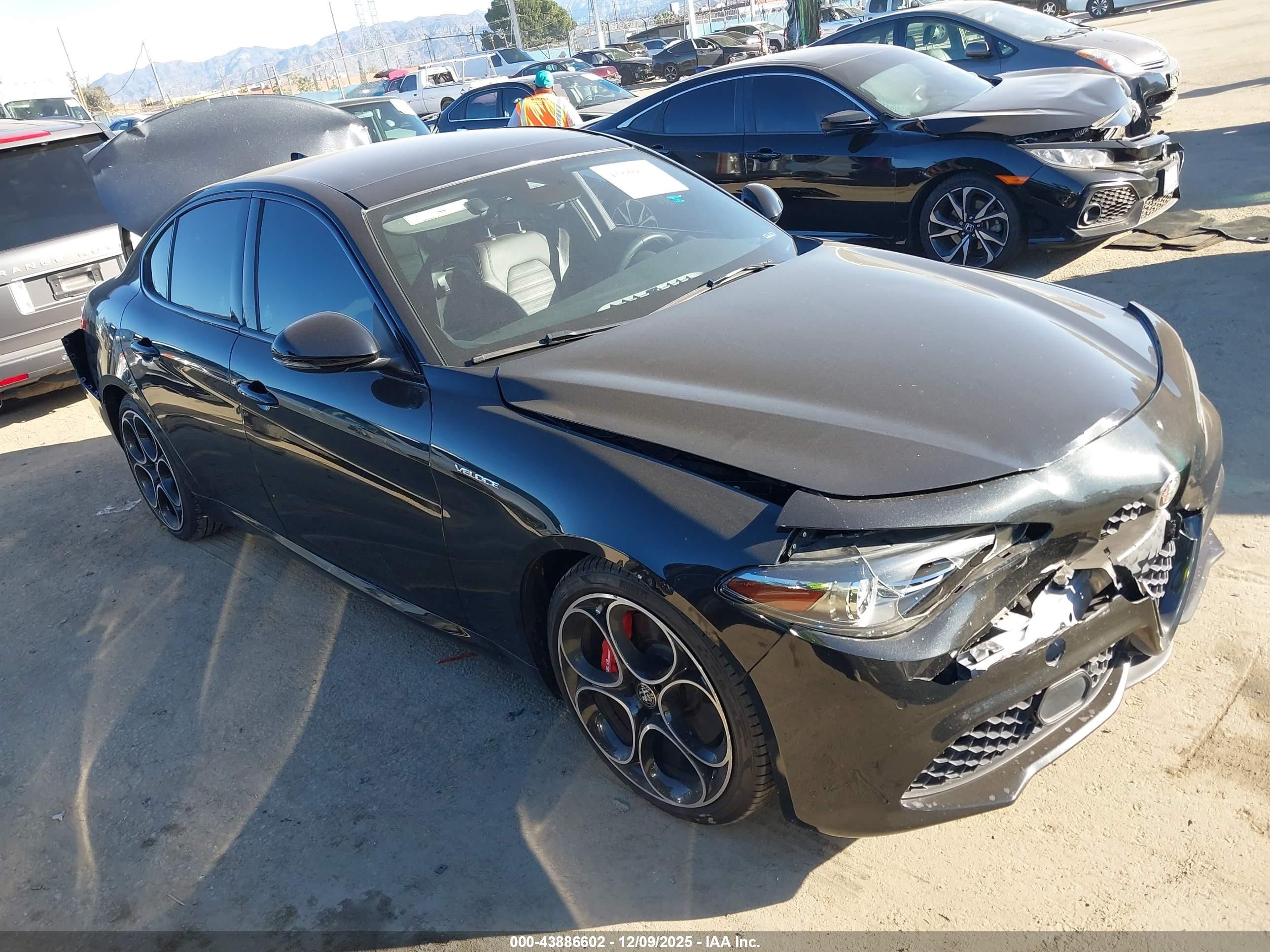2023 Alfa Romeo Giulia Veloce, VIN ZARFAMBN0P7669576 — Rear end