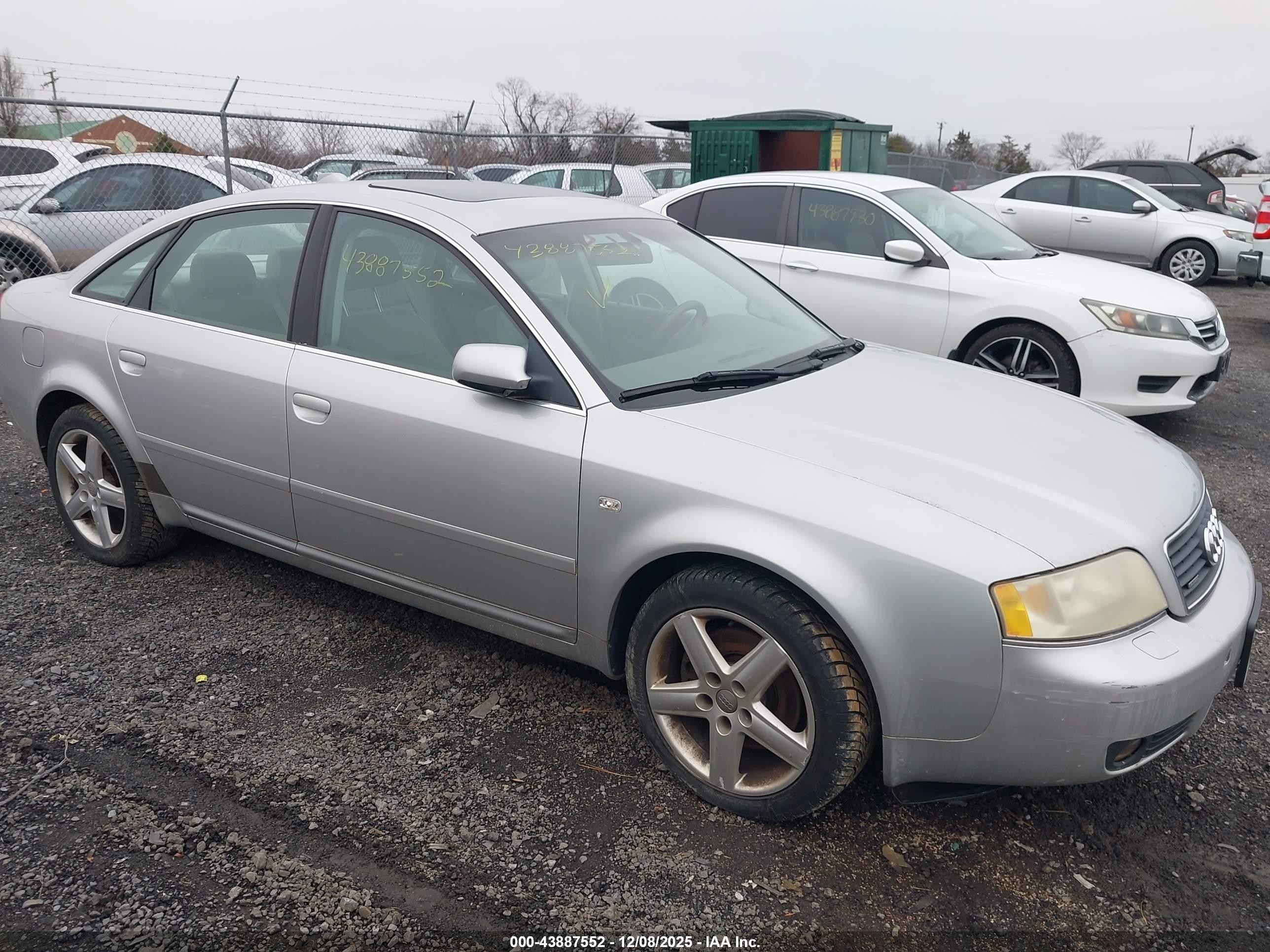 2004 Audi A6 3.0L, VIN WAULT64B04N012576 — Front end