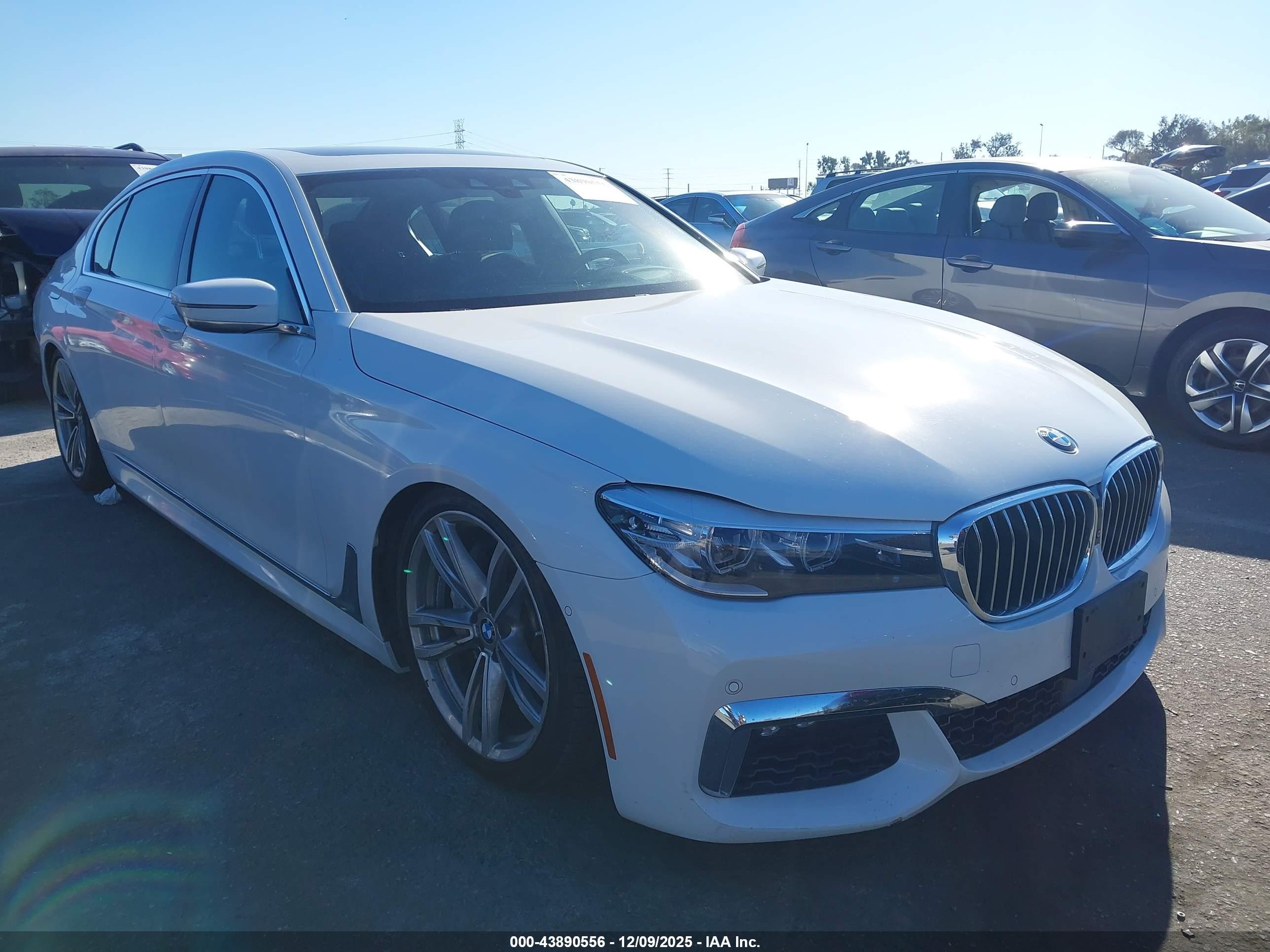 2016 BMW 7 Series 740i, VIN WBA7E2C52GG504583 — Not stated