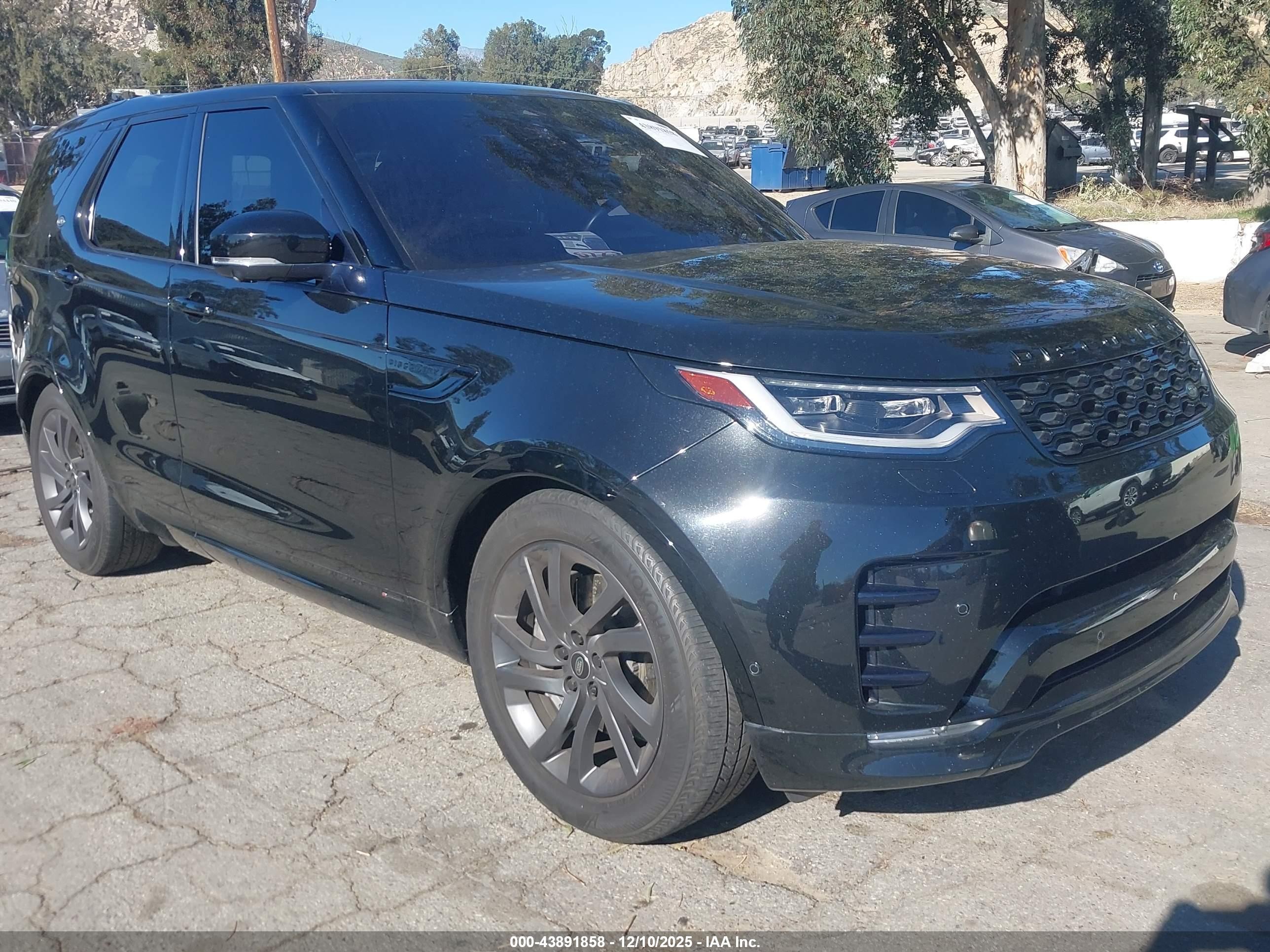 2022 Land Rover Discovery, VIN SALRT2EX2N2459213 — Stripped