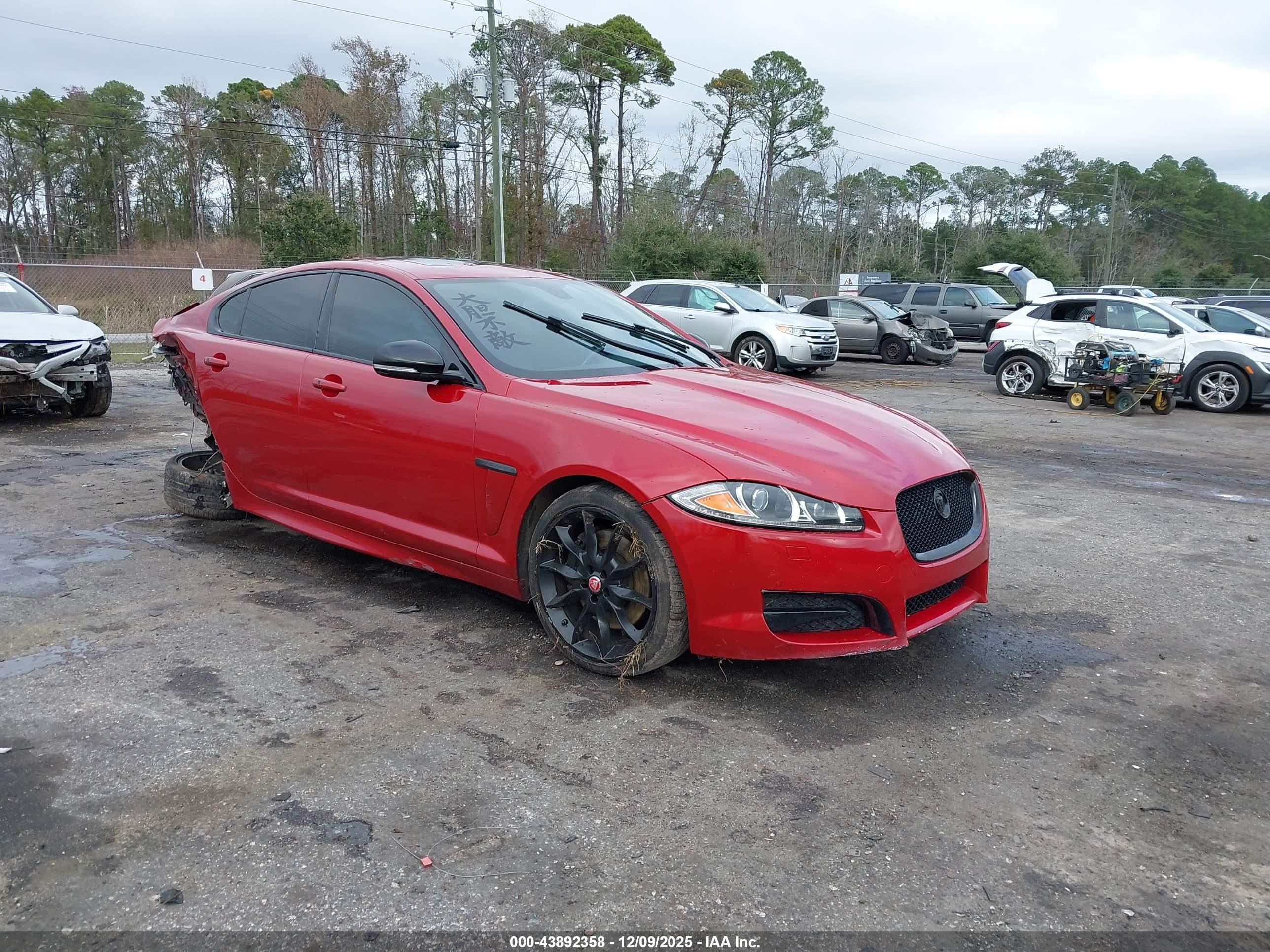 2015 Jaguar XF Portfolio, VIN SAJWJ0FF4F8U63631 — Rear end