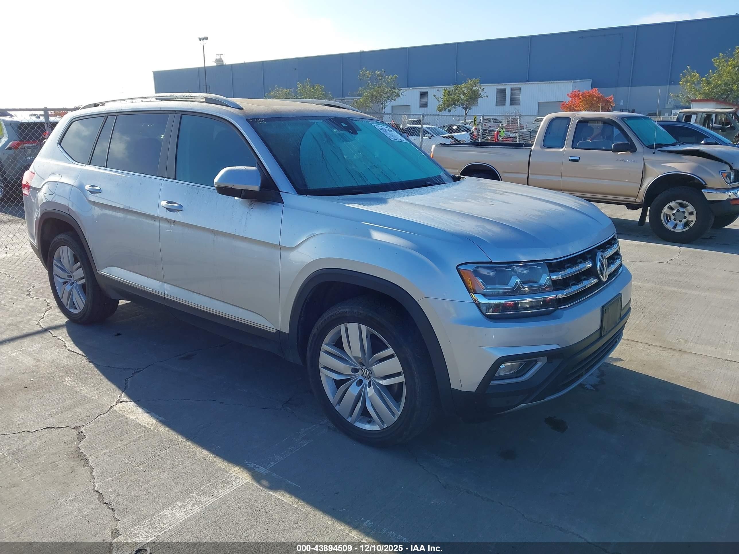 2019 Volkswagen Atlas SEL, VIN 1V2MR2CA0KC543680 — Electrical