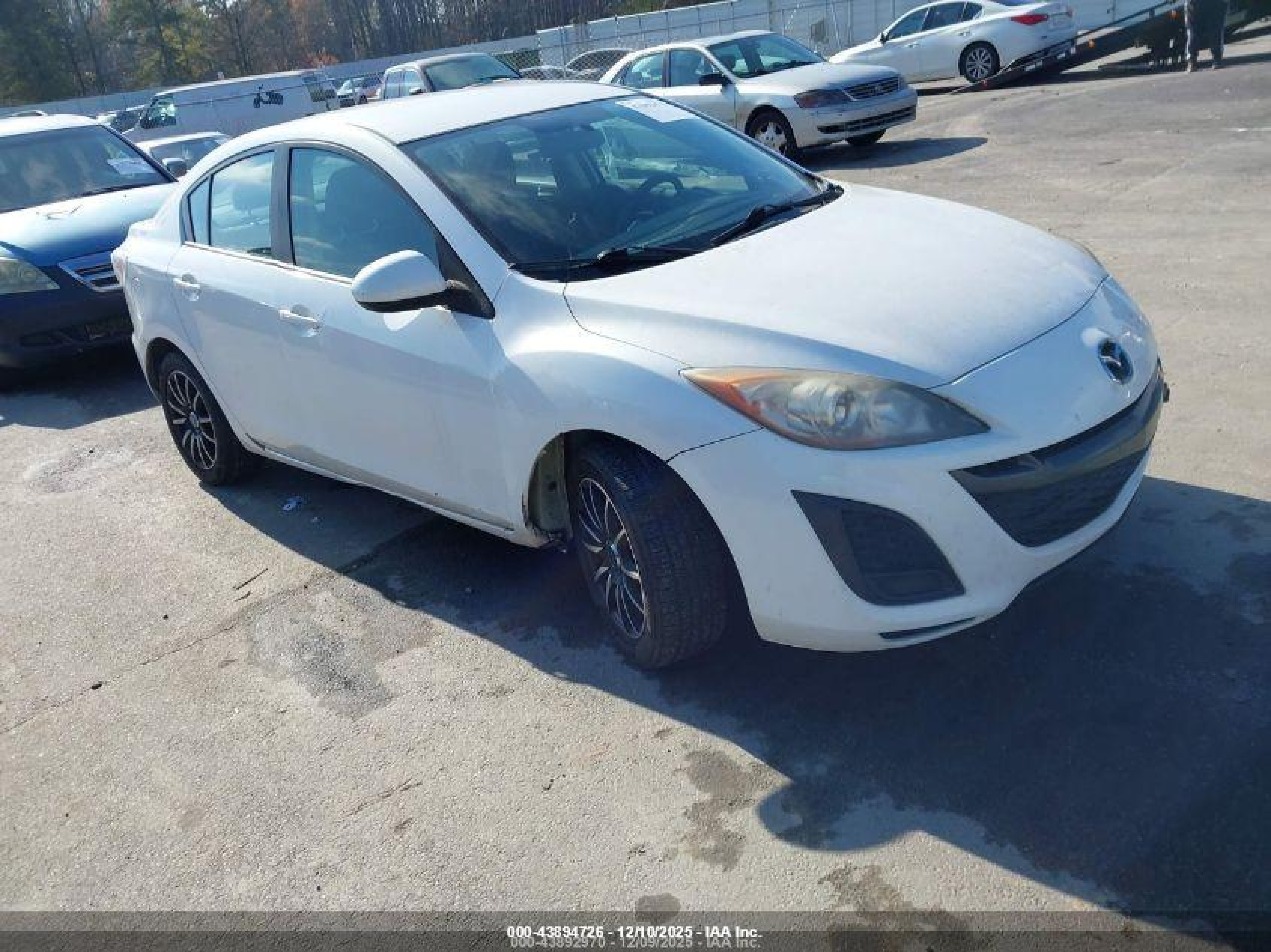 2010 Mazda 3 i Touring, VIN JM1BL1SF5A1241572 — Фото с аукциона 1 of 5