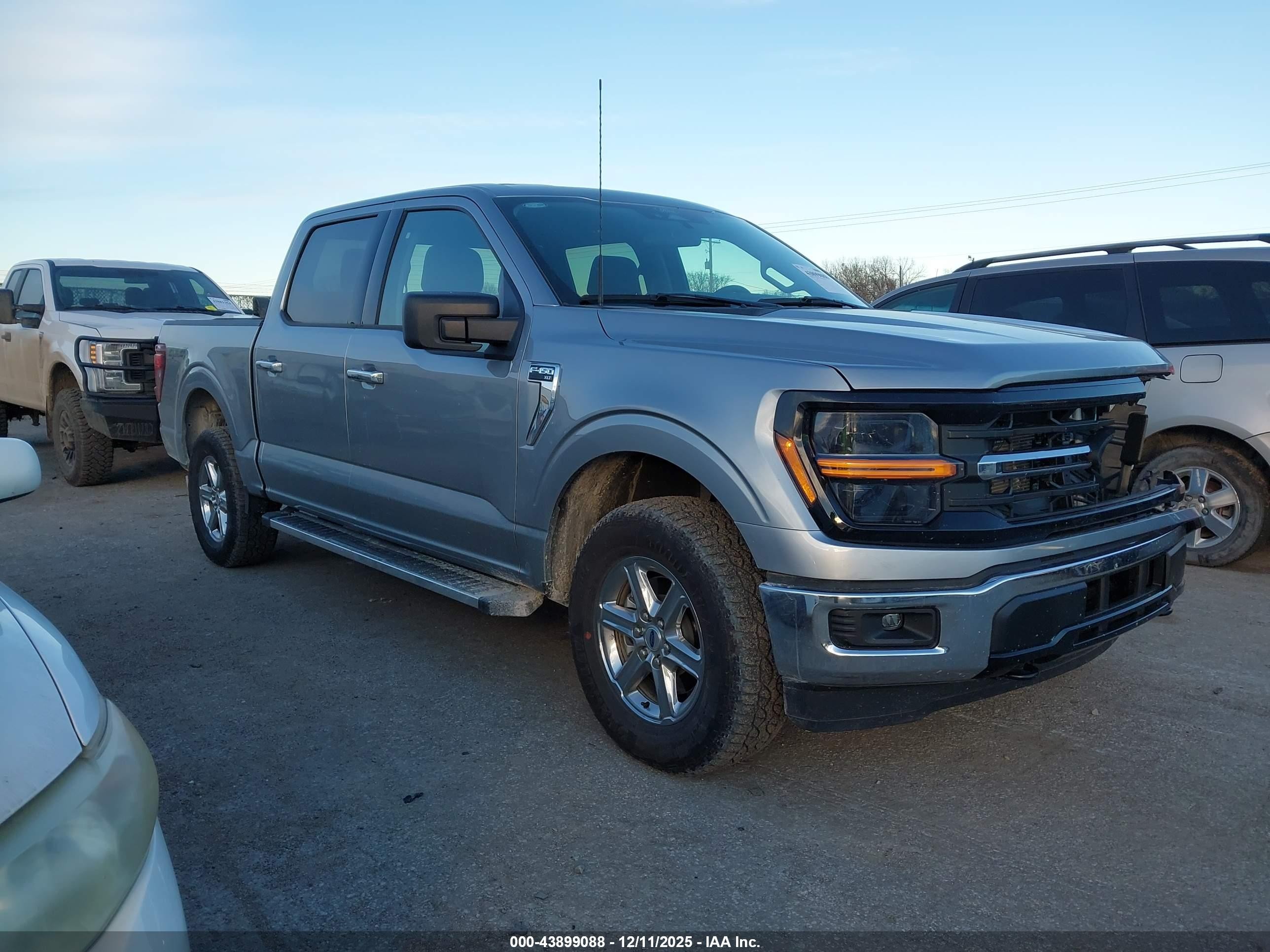 2025 Ford F-150 XLT, VIN 1FTEW3LP1SKE21280 — Перед